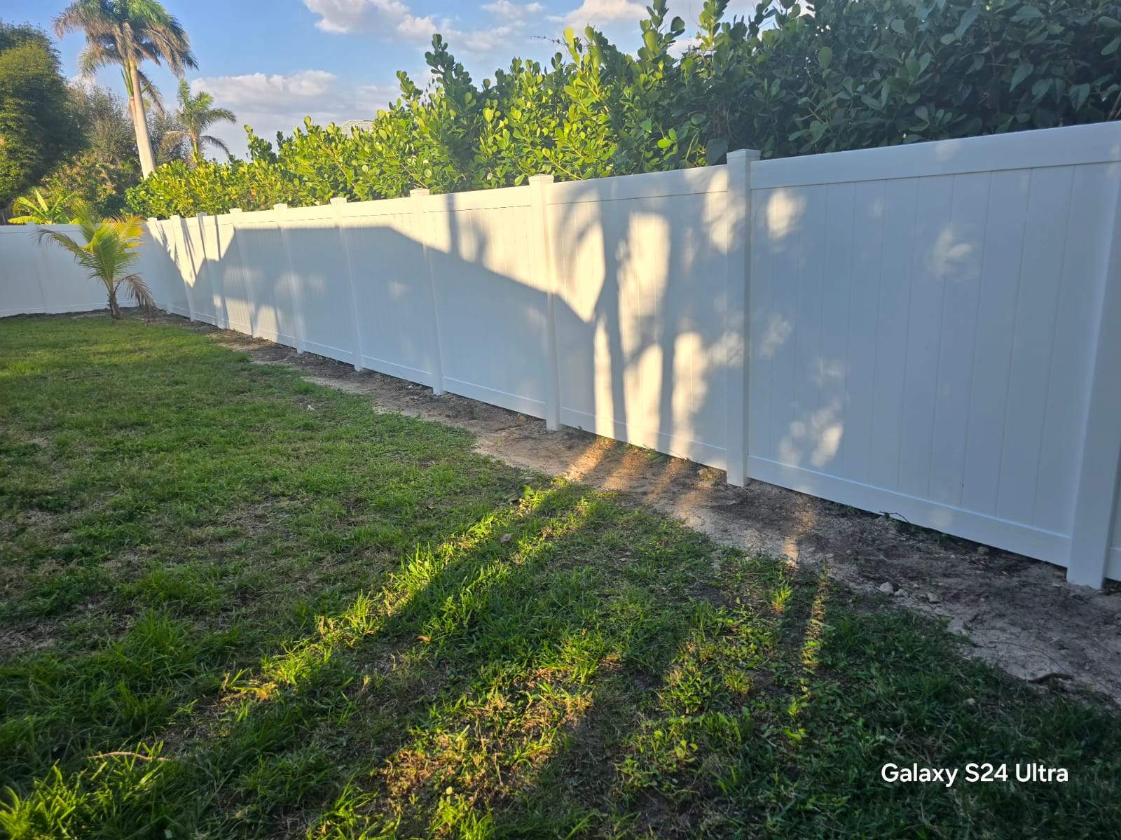Full Residential Vinyl Privacy Fence Installation in Cape Coral by True Fence LLC