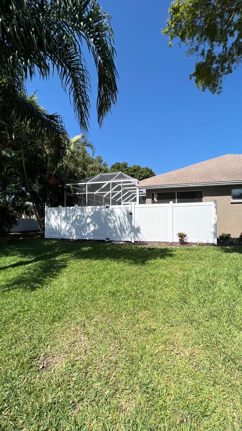 Bradenton, FL 6ft. Tall White Vinyl Privacy Fence by Asap fence and gates, LLC