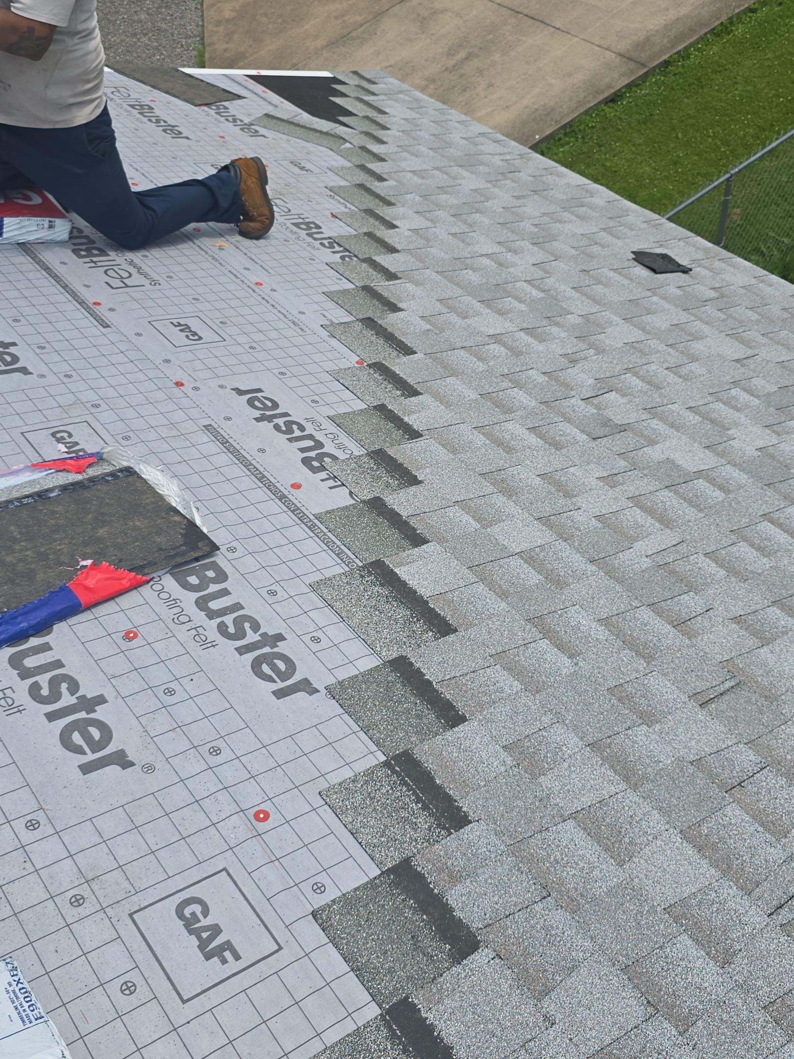 Residential Roofing Installation using GAF Timberline HDZ Fox Hollow Grey by Rainstoppers Roofing