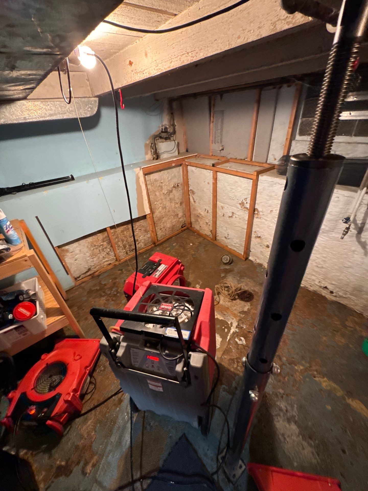 Category 3 Sewage Cleanup in Johnson Creek by Dry Source Property Restoration 