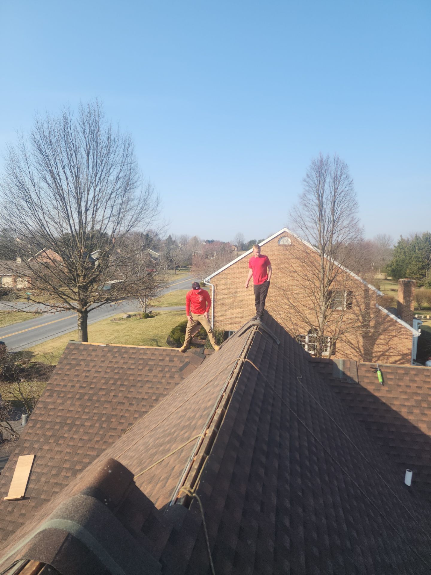Roof Installation using Gaf Hdz Architectural Shingle - Hickory by Teflon Roofing