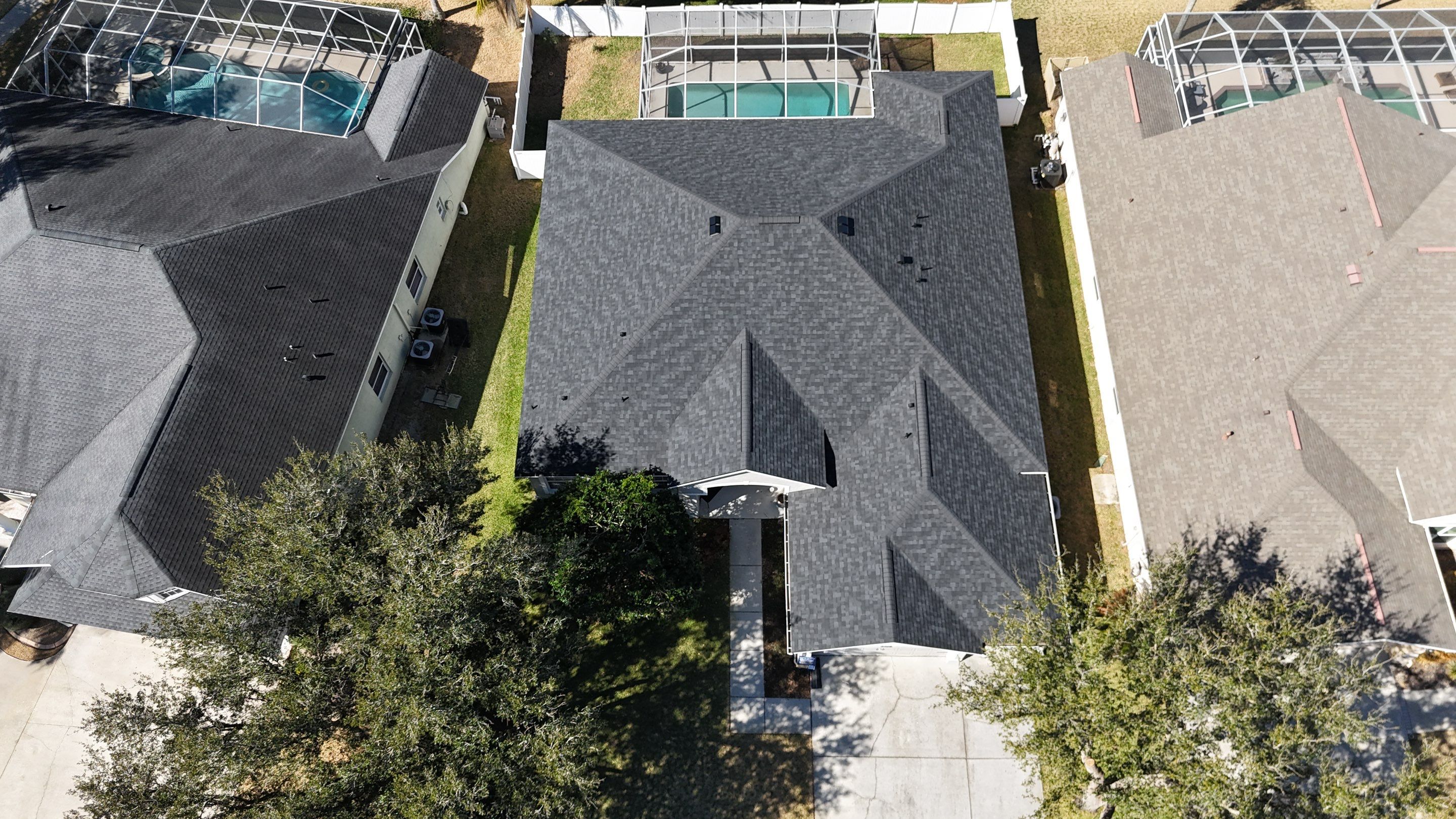 Roof Replacement in Valrico, FL by Shingle Masters Roofing