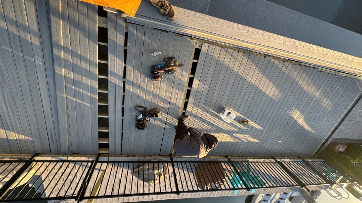 New Deck using Deckorators Venture - Color Saltwater by deck guardian