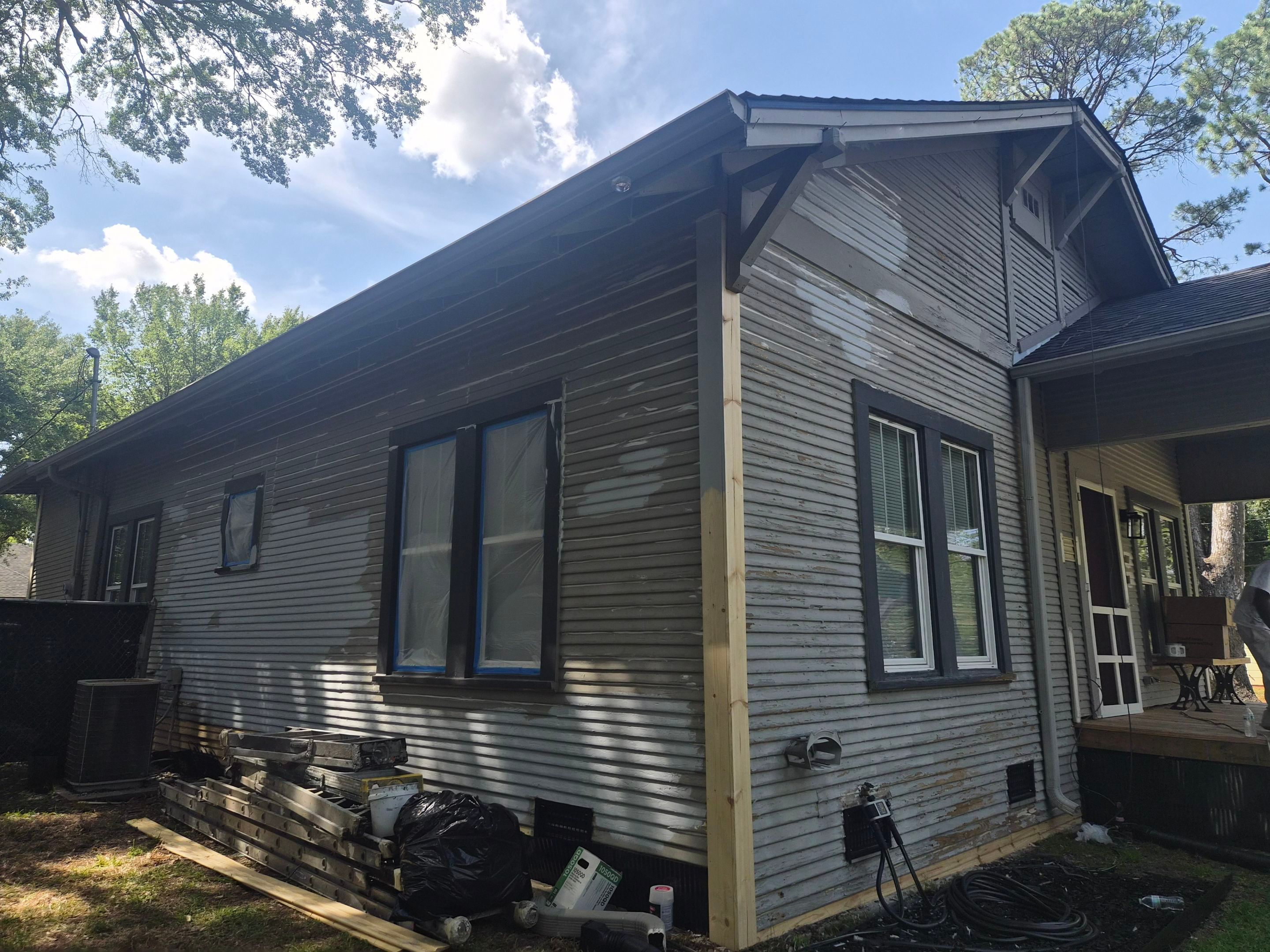 Old Mineola Home Gets New Facelift with Paint by Quality Coats Painting