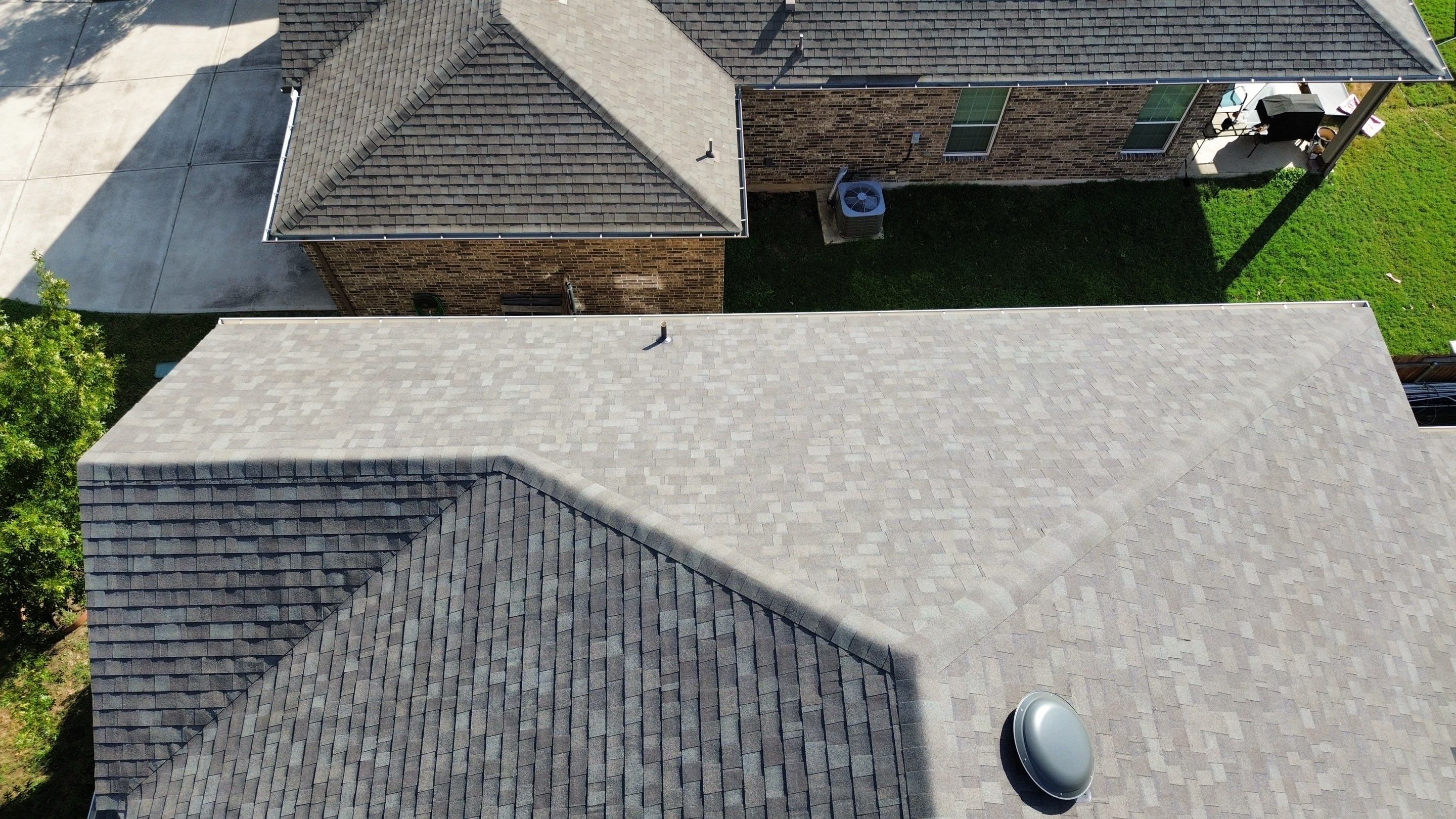 Residential Roof Replacement – Owens Corning Oakridge Driftwood in Georgetown, TX by Kstylez Roofing & Construction