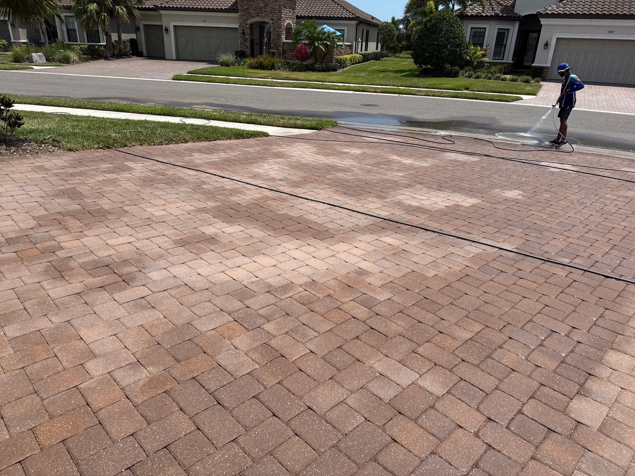 Concrete Tile Roof, Paver Driveway & Lanai Cleaning – Artisan Lakes Esplanade, Palmetto, FL by Sunshine AquaWash