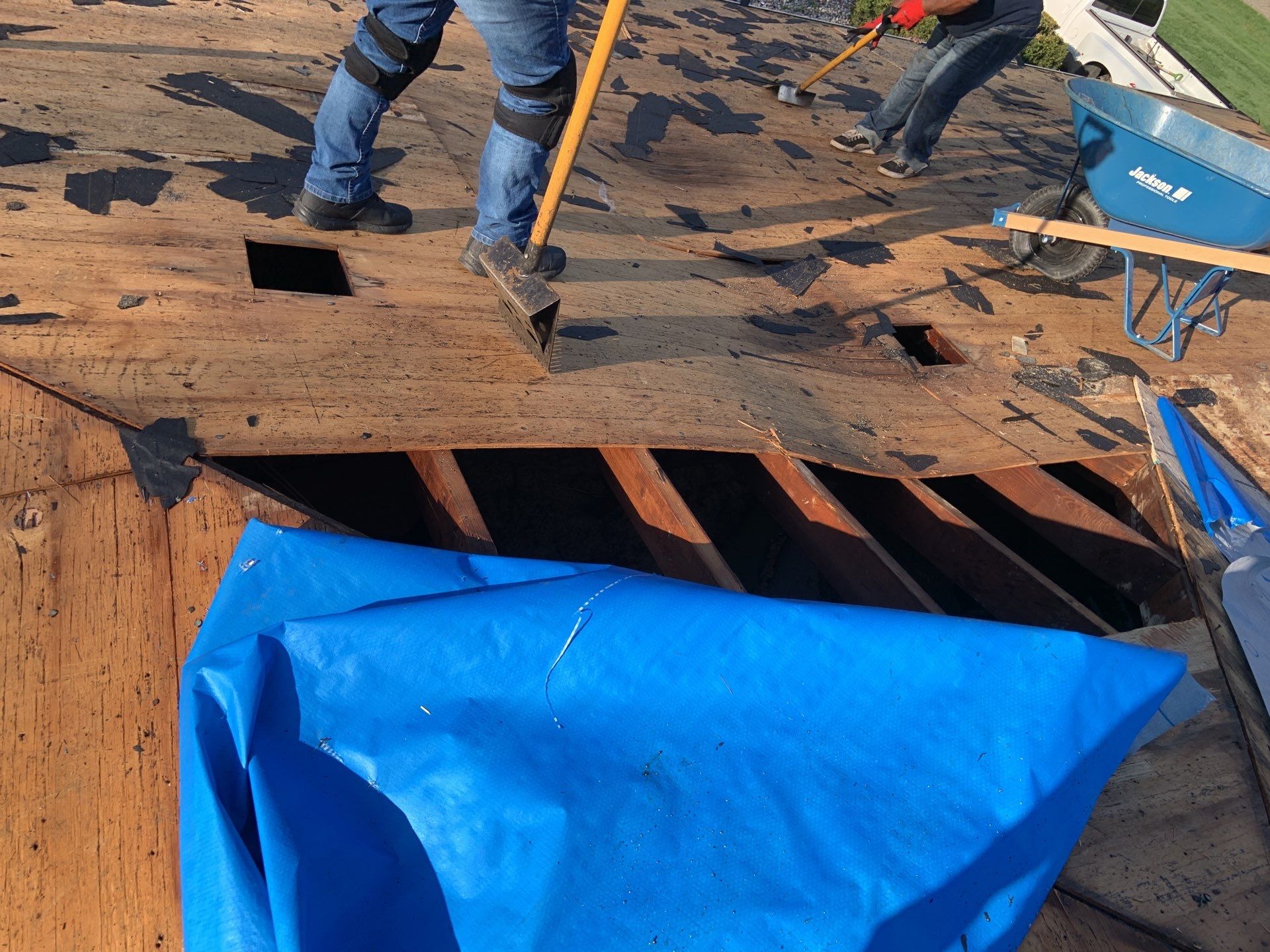 Roof Replacement using CertainTeed Landmark by 180 Contractors