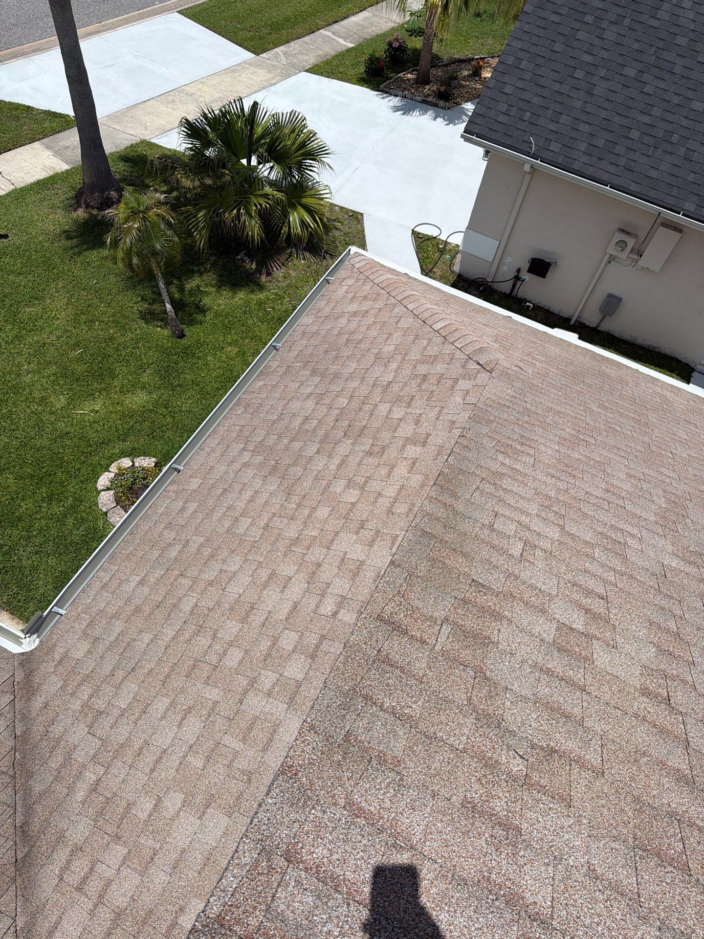 Shingle Roof Cleaning in Hunters Creek, Orlando by Mallard Systems