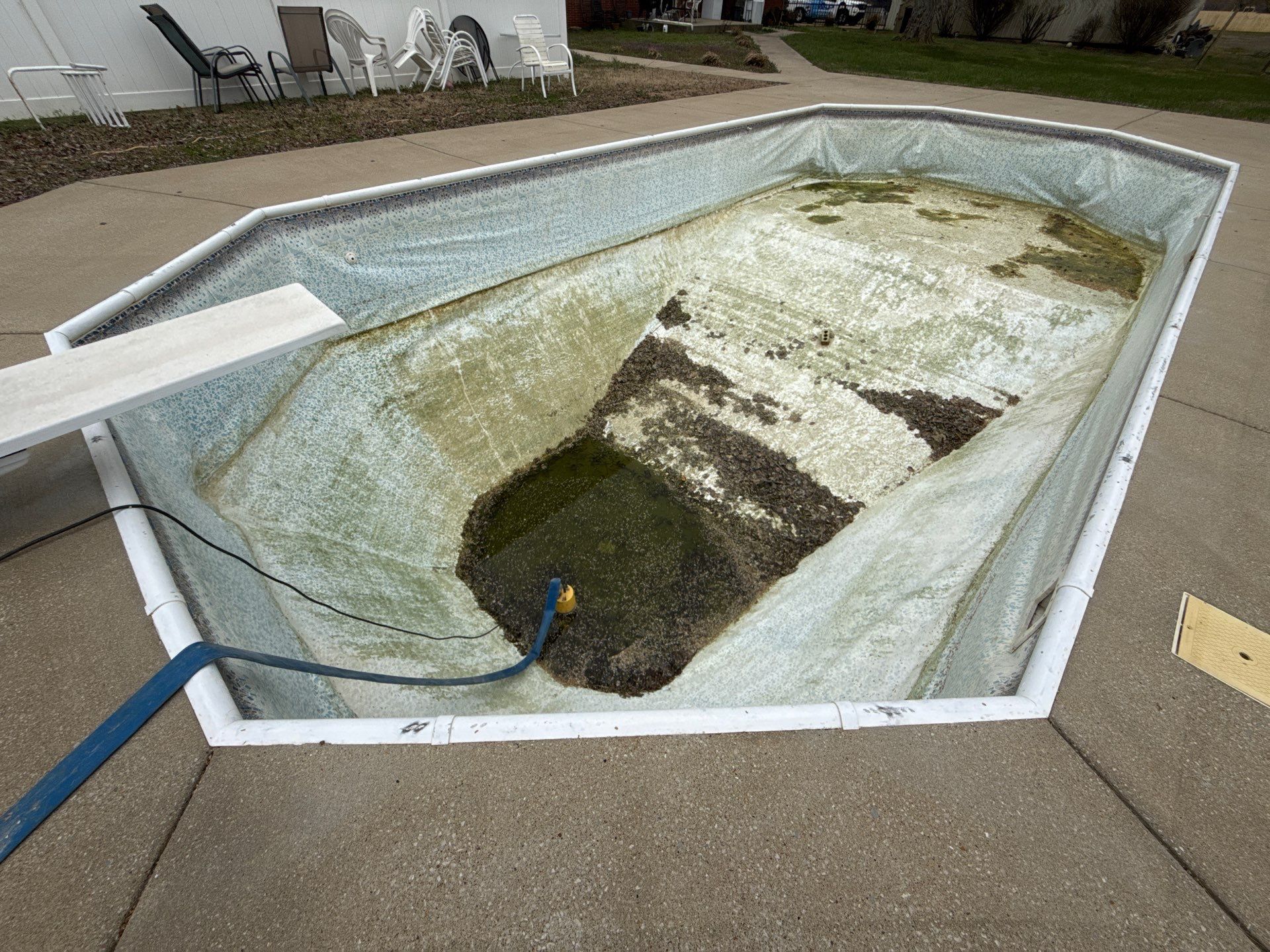 Pool Liner Replacement using Tara Liner - TN by ASP - America's Swimming Pool Company