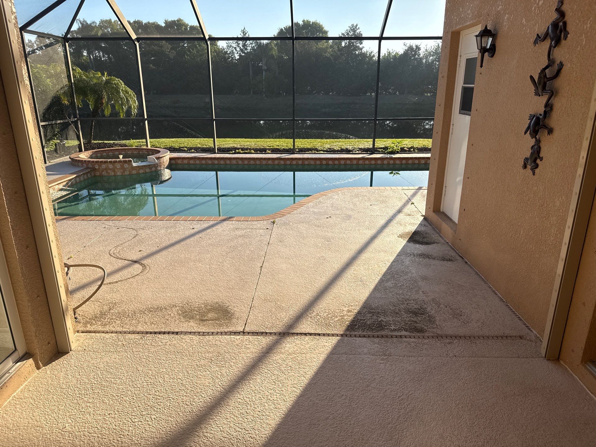 Driveway, Pool Deck & Lanai Cleaning – Heritage Harbour Golf Club, Bradenton, FL by Sunshine AquaWash