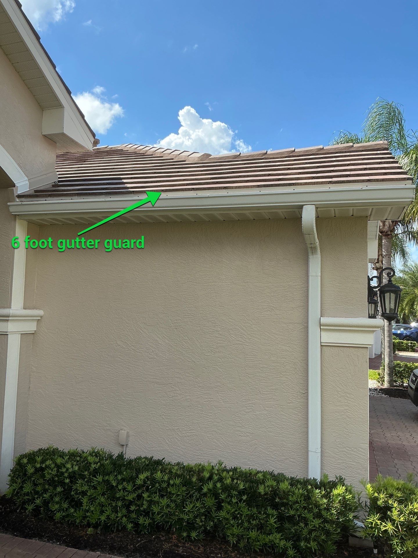 Gutter Repair and Realignment in Lakewood Ranch FL by Gutter Professor by Gutter Professors