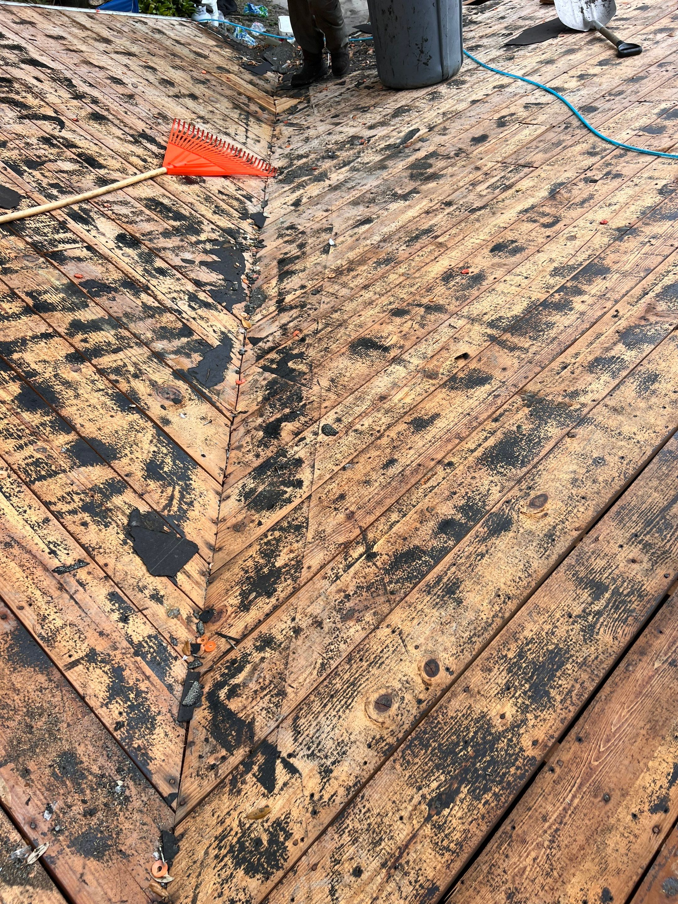 Project in St. Petersburg 33710 by Mitchell Roofing Company LLC 