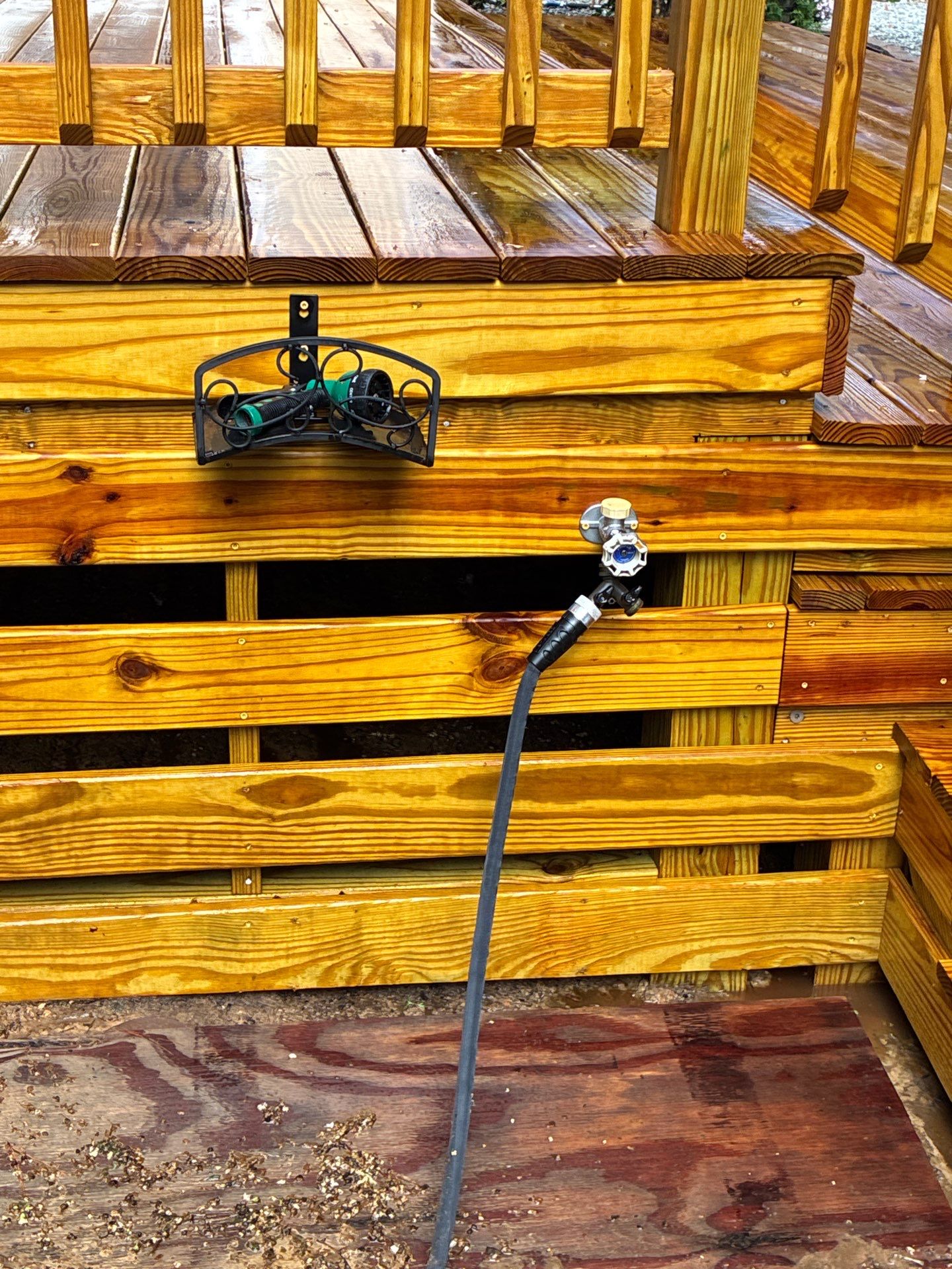 Deck using Wood Sealant by DuraSeal