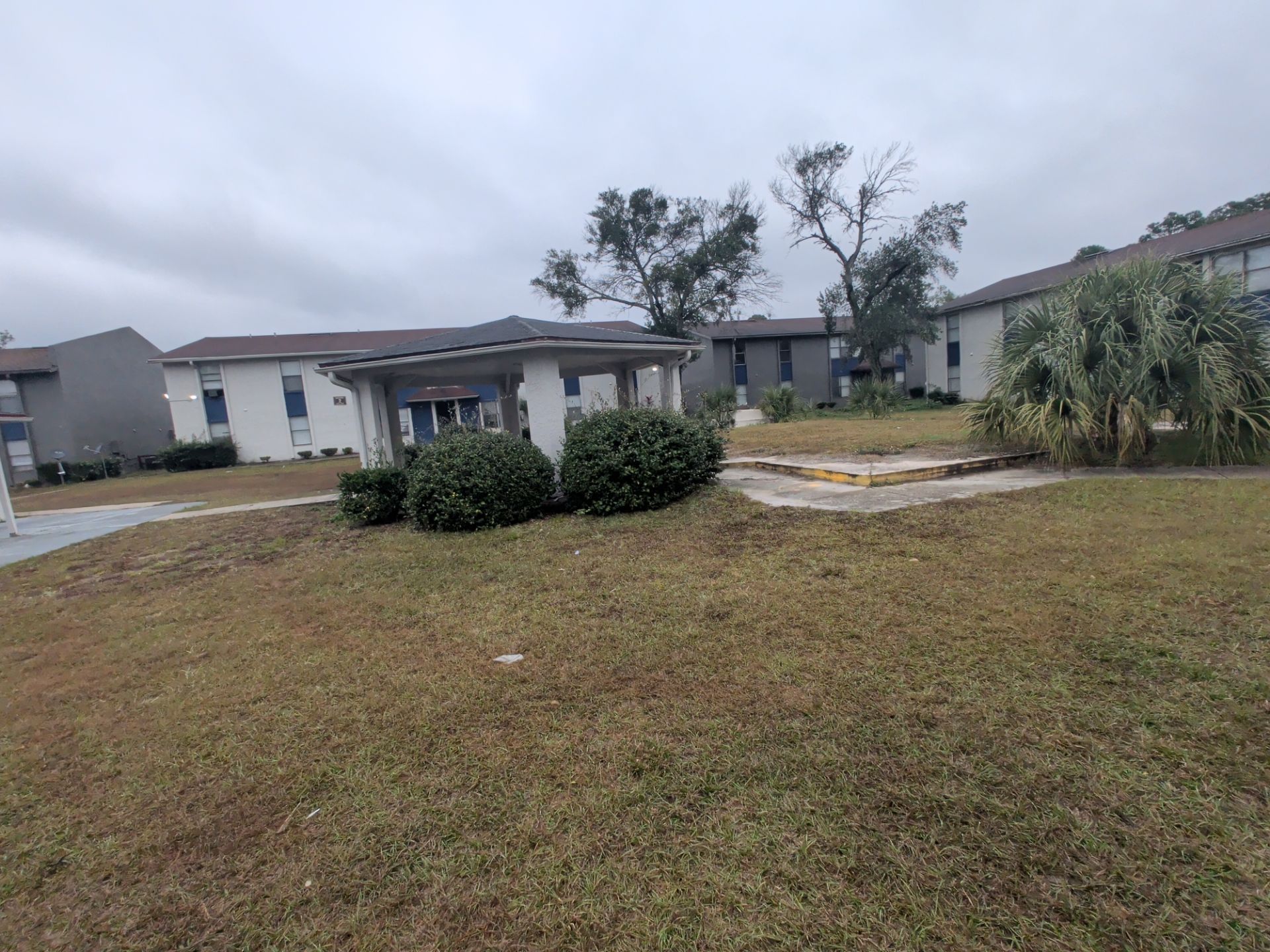 Commercial Landscape Cleanup & Weekly Maintenance — Grassy Pond Apartments by Harmoni Home Services
