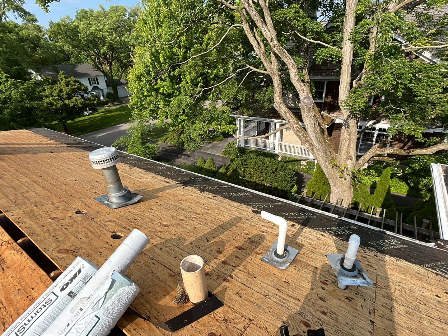 Roof Repair by G2