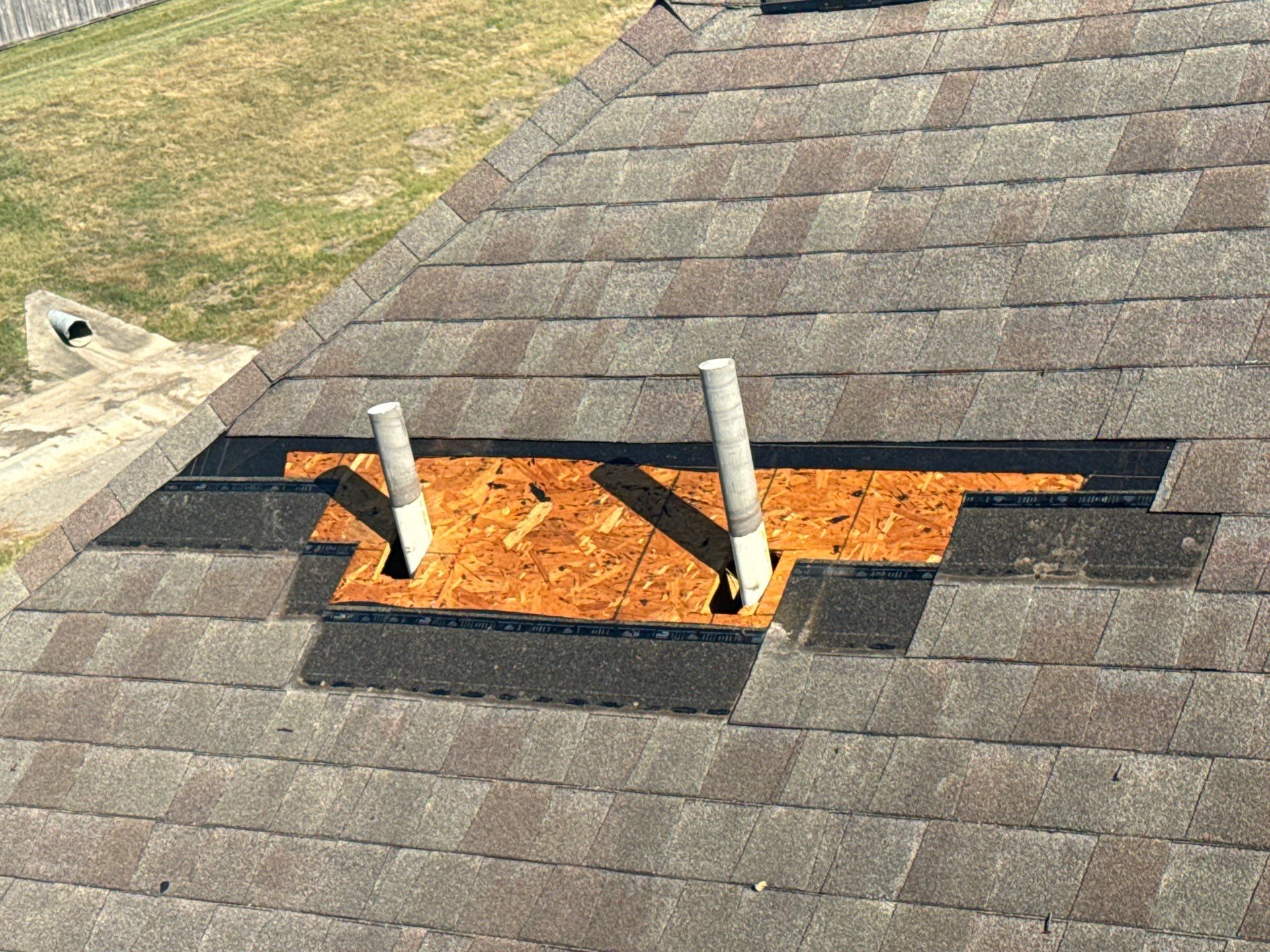 Hail Damage using Owen's Corning Duration (Lifetime) Shingles by Roof Repair Company