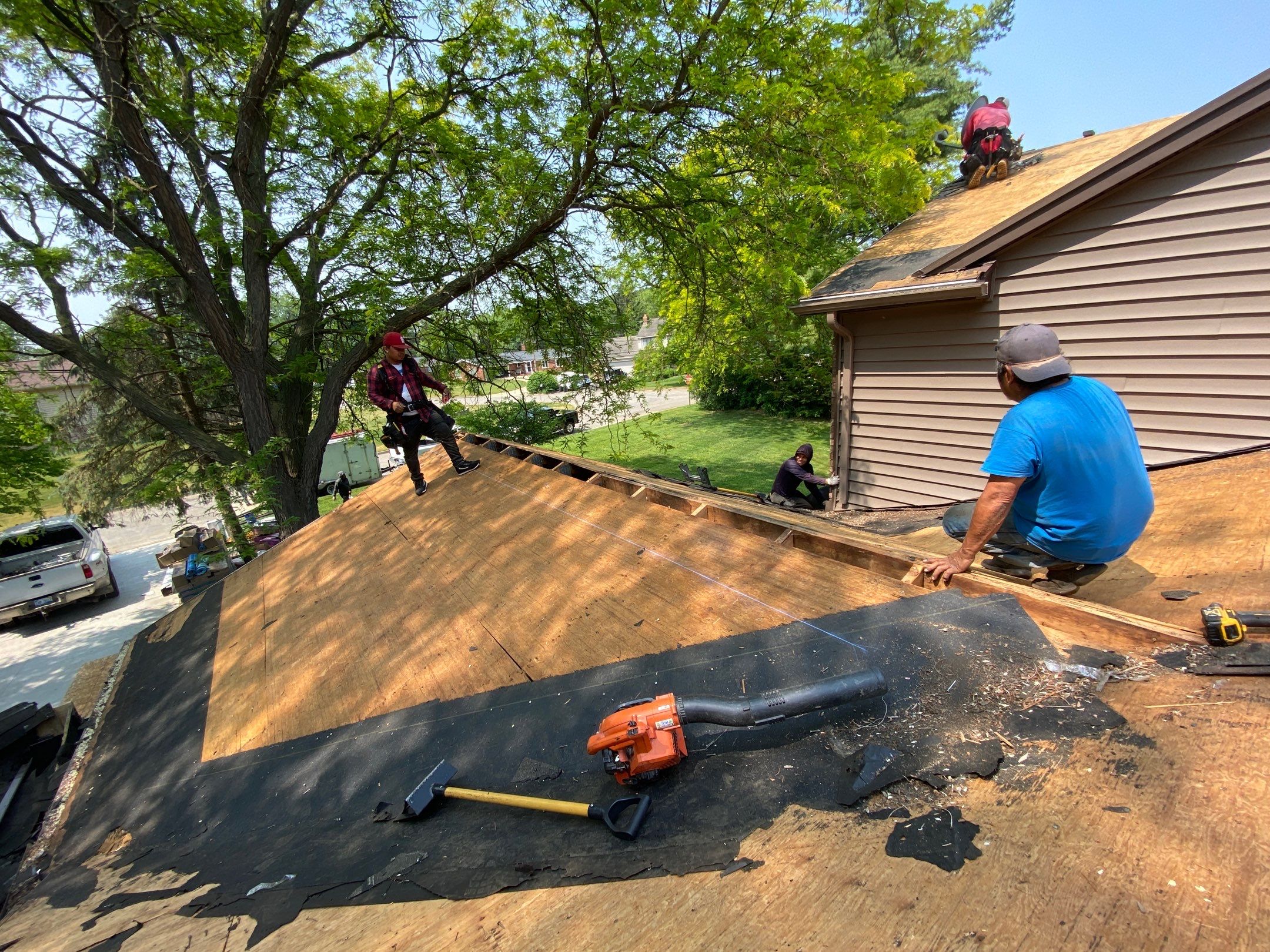 Roof Replacement using CertainTeed Landmark by 180 Contractors