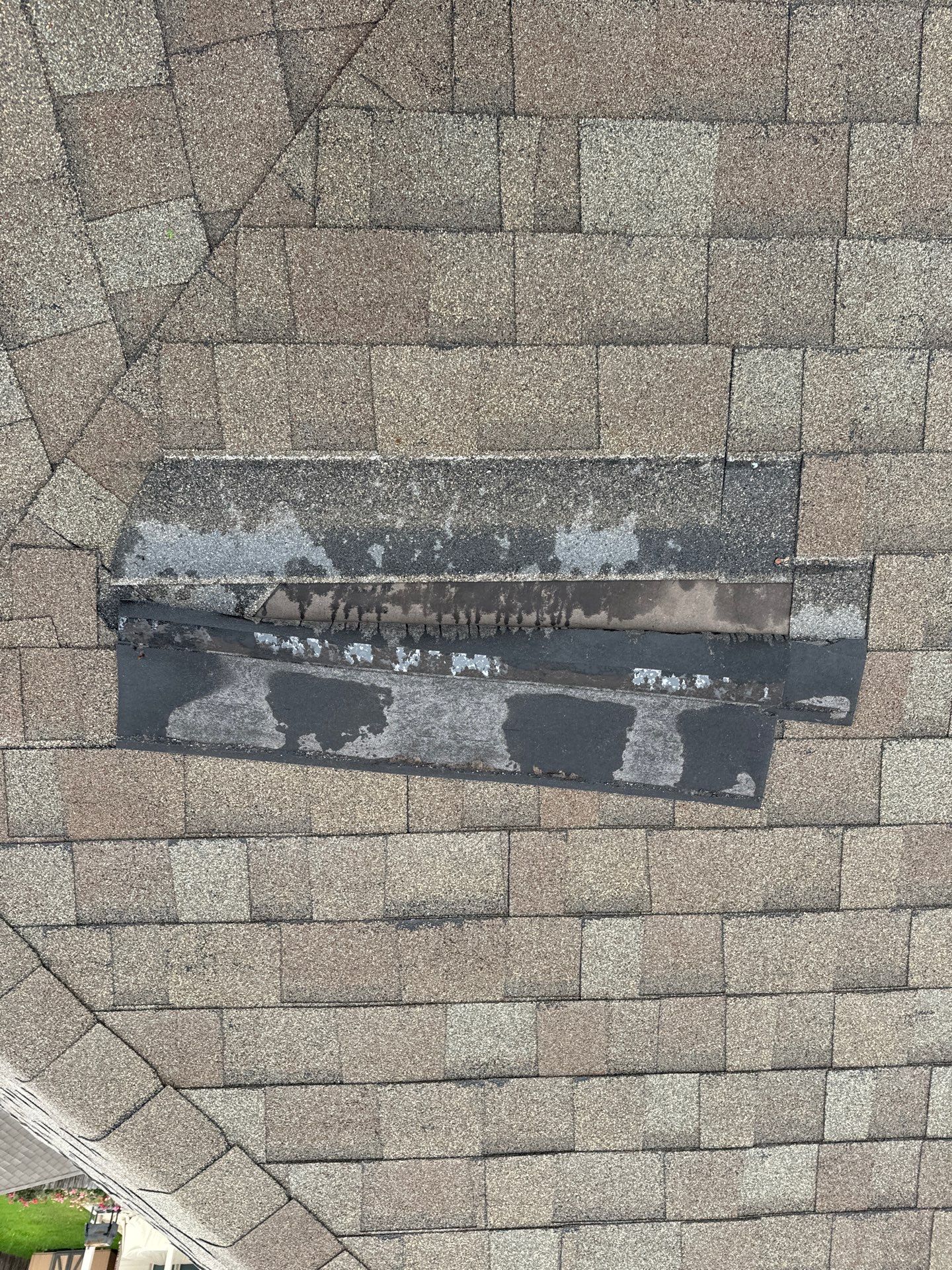 Hail Damage using Owen's Corning Duration (Lifetime) Shingles by Roof Repair Company
