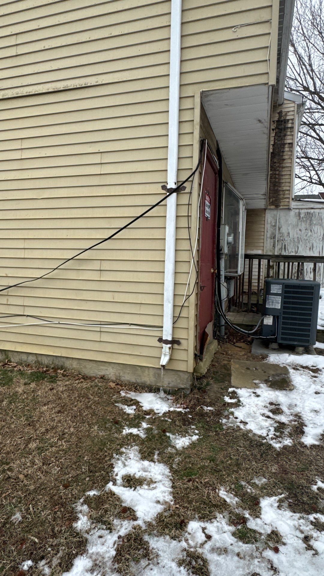 Siding Installation using Vinyl CertainTeed Main Street by ExteriorPros