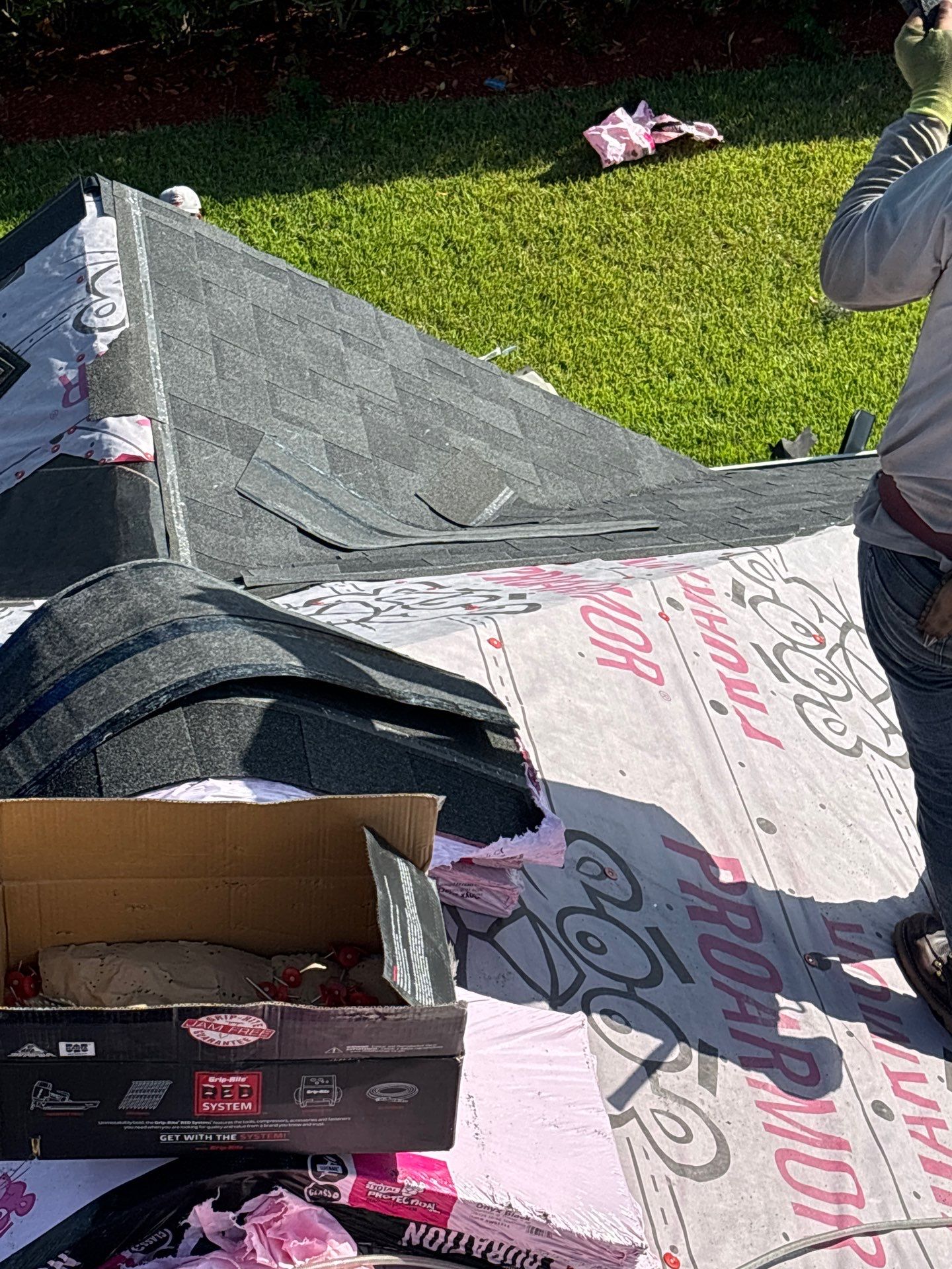 Roof Replacement by Roof Repair Company