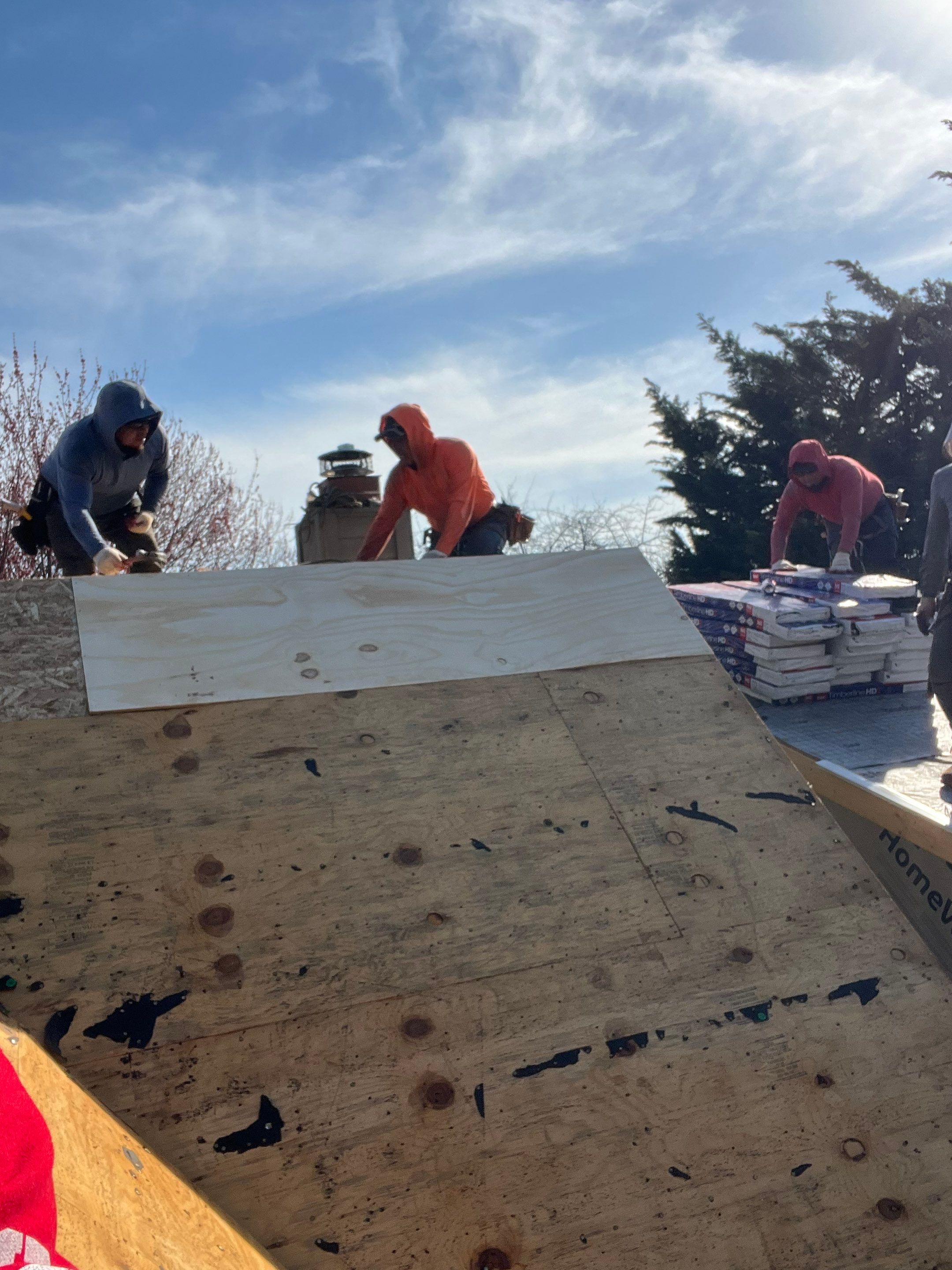 Cedar Falls Gaf roofing installation by Teflon Roofing