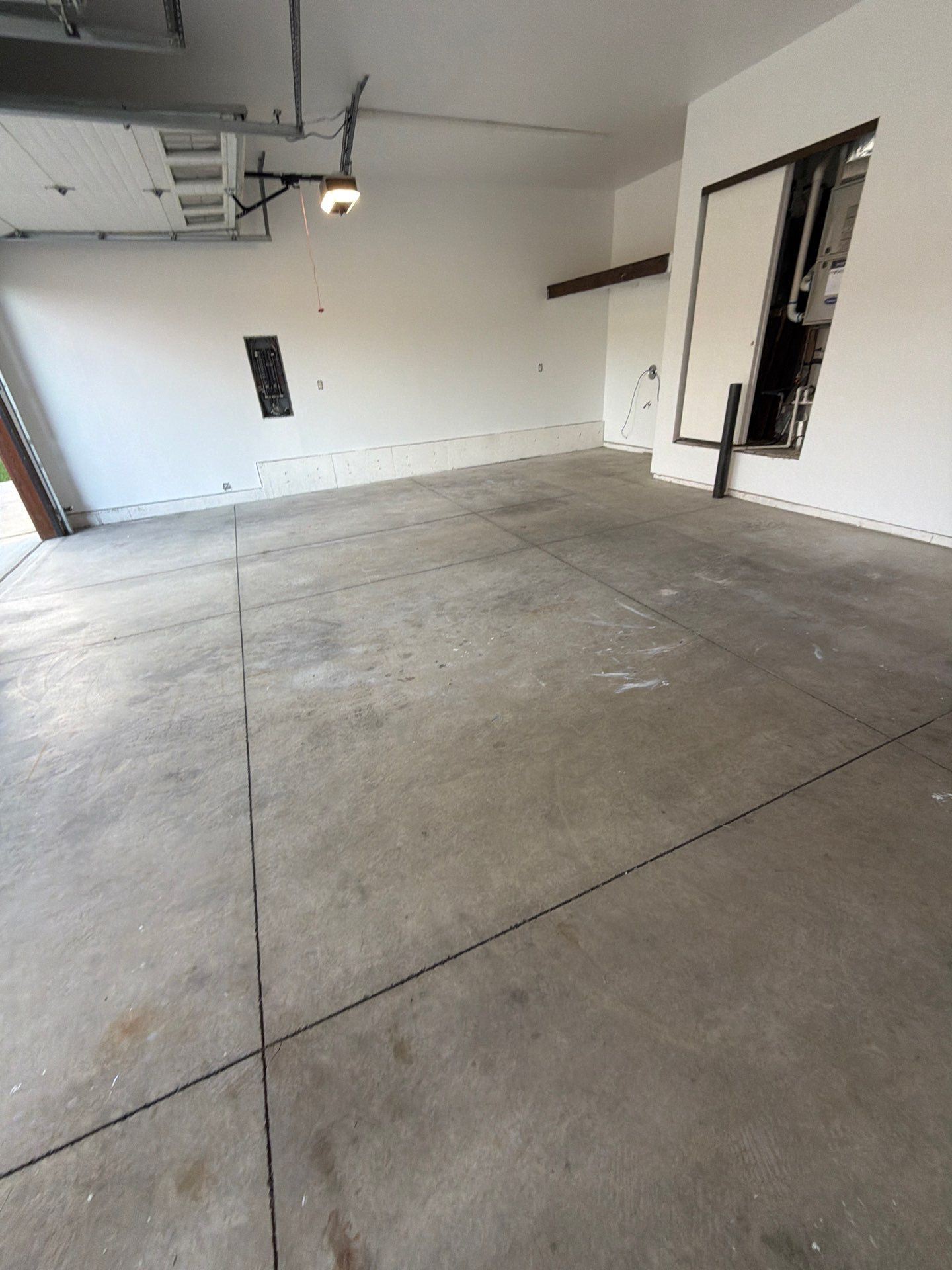Polyaspartic Garage Floor Coating with Vinyl Flakes in Hayden by Croc Coatings, LLC