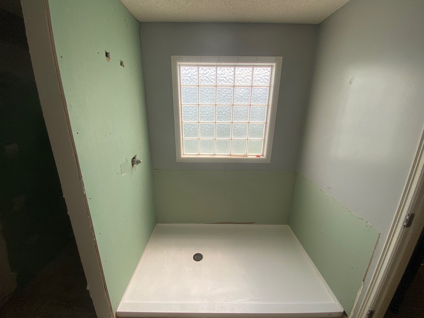 Full Bathroom w/o Paint by The Shower Company