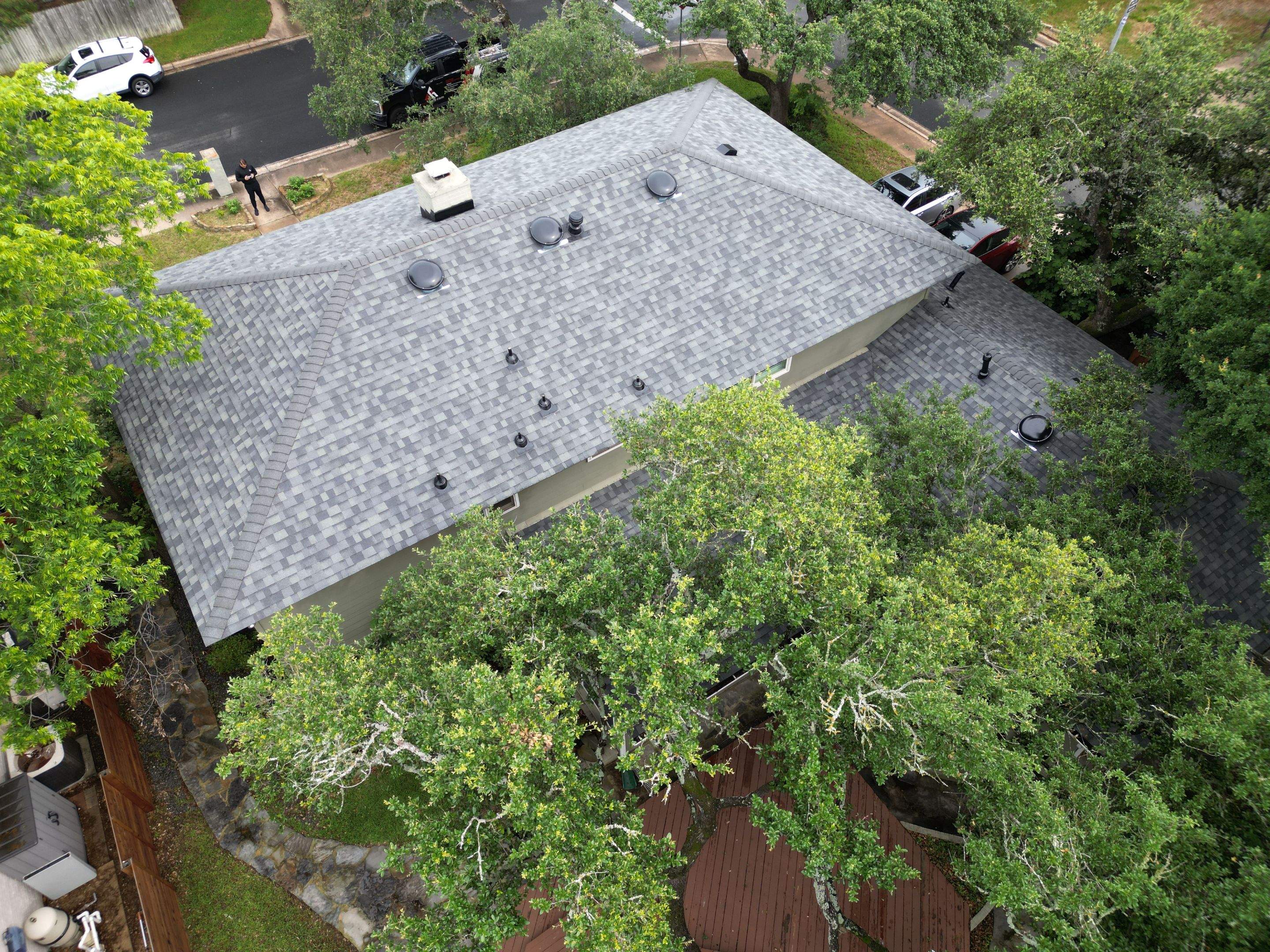 Estate Gray - Owens Corning TruDefinition Duration by RoofsOnly.com