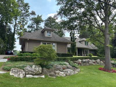 Roof Inspection in Bloomfield Hills