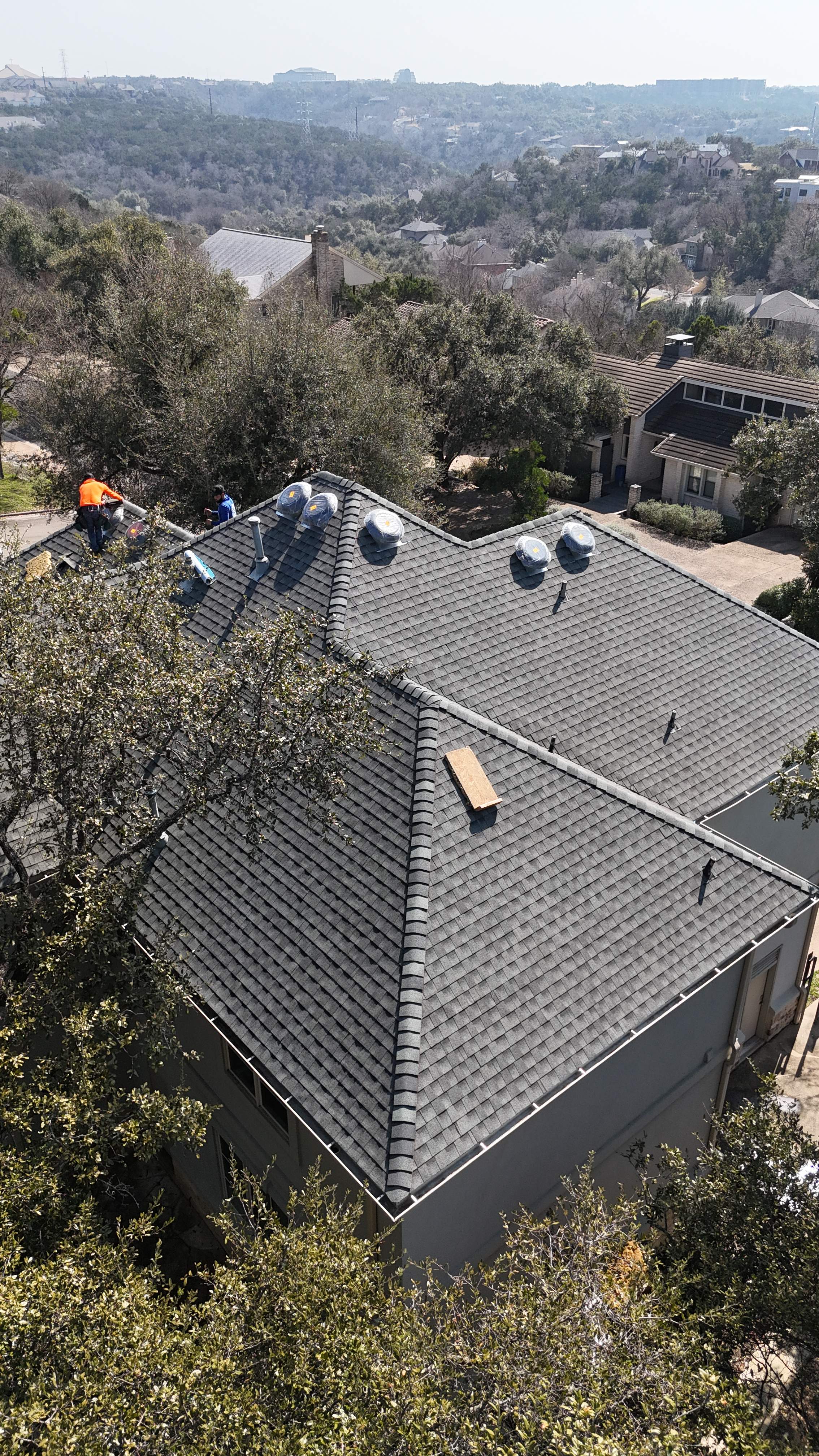 GAF HDZ - Slate by Elite Roofing LLC