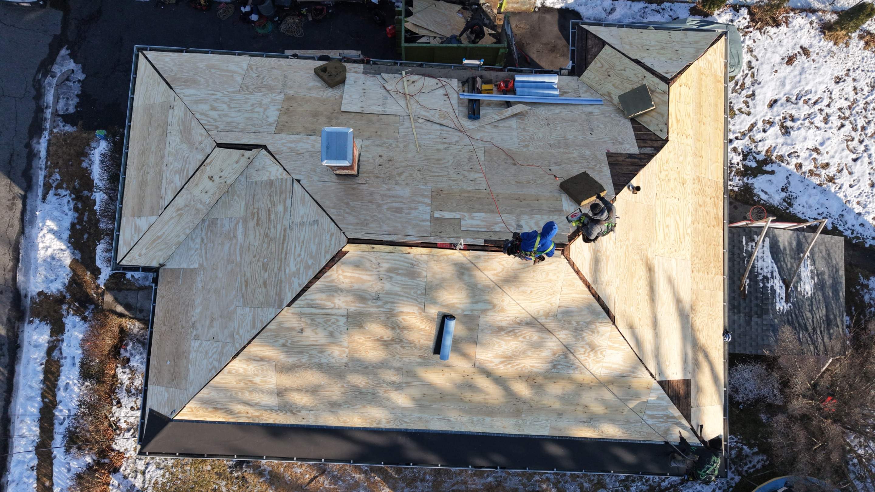 Full Roof Replacement w/ New Decking – Owens Corning System | Pawtucket, RI by JOHNNYS PRO