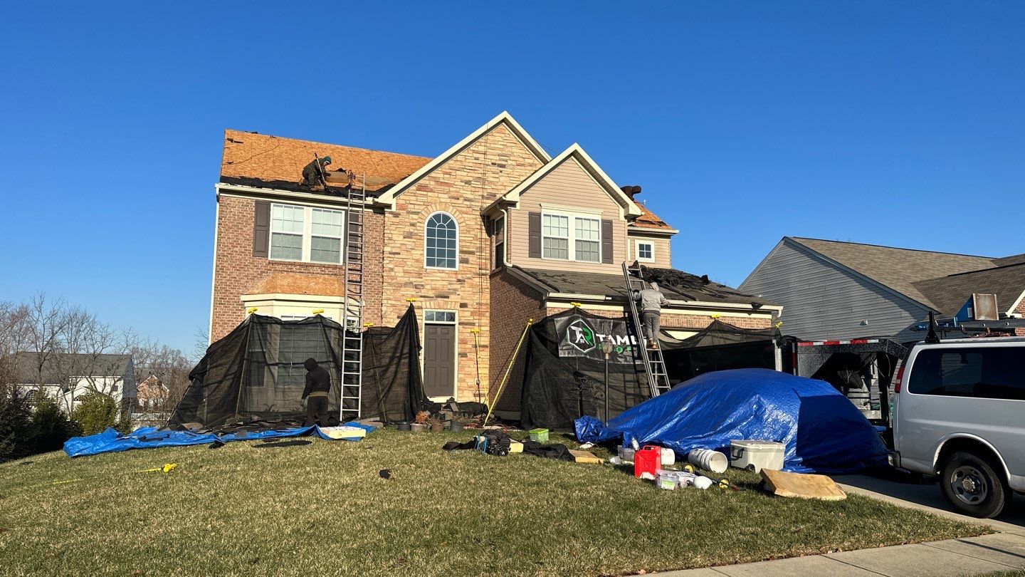 Liberty Township - Pristine Black by Tamlin Roofing