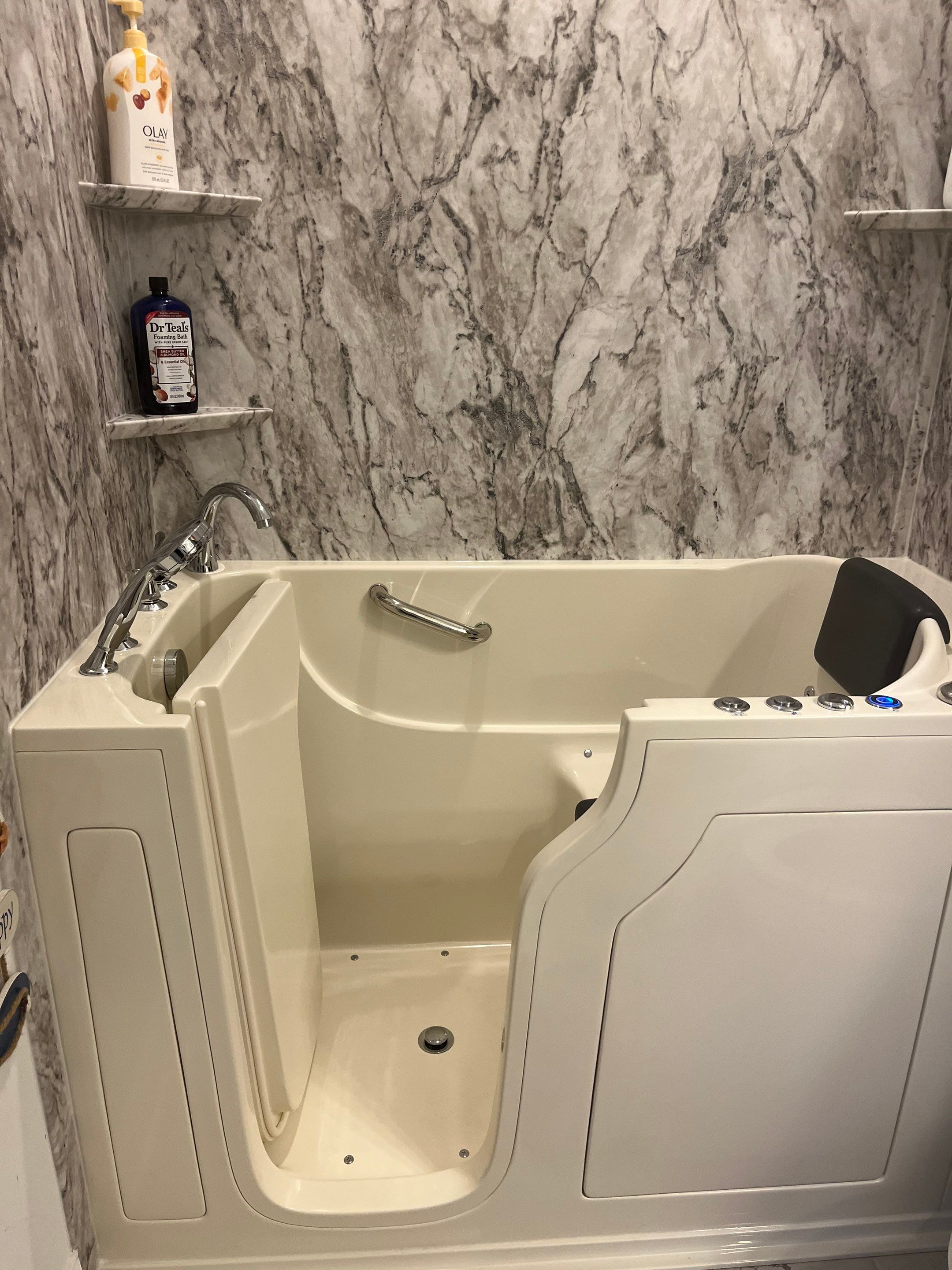Job photos by Coastal Bath Company