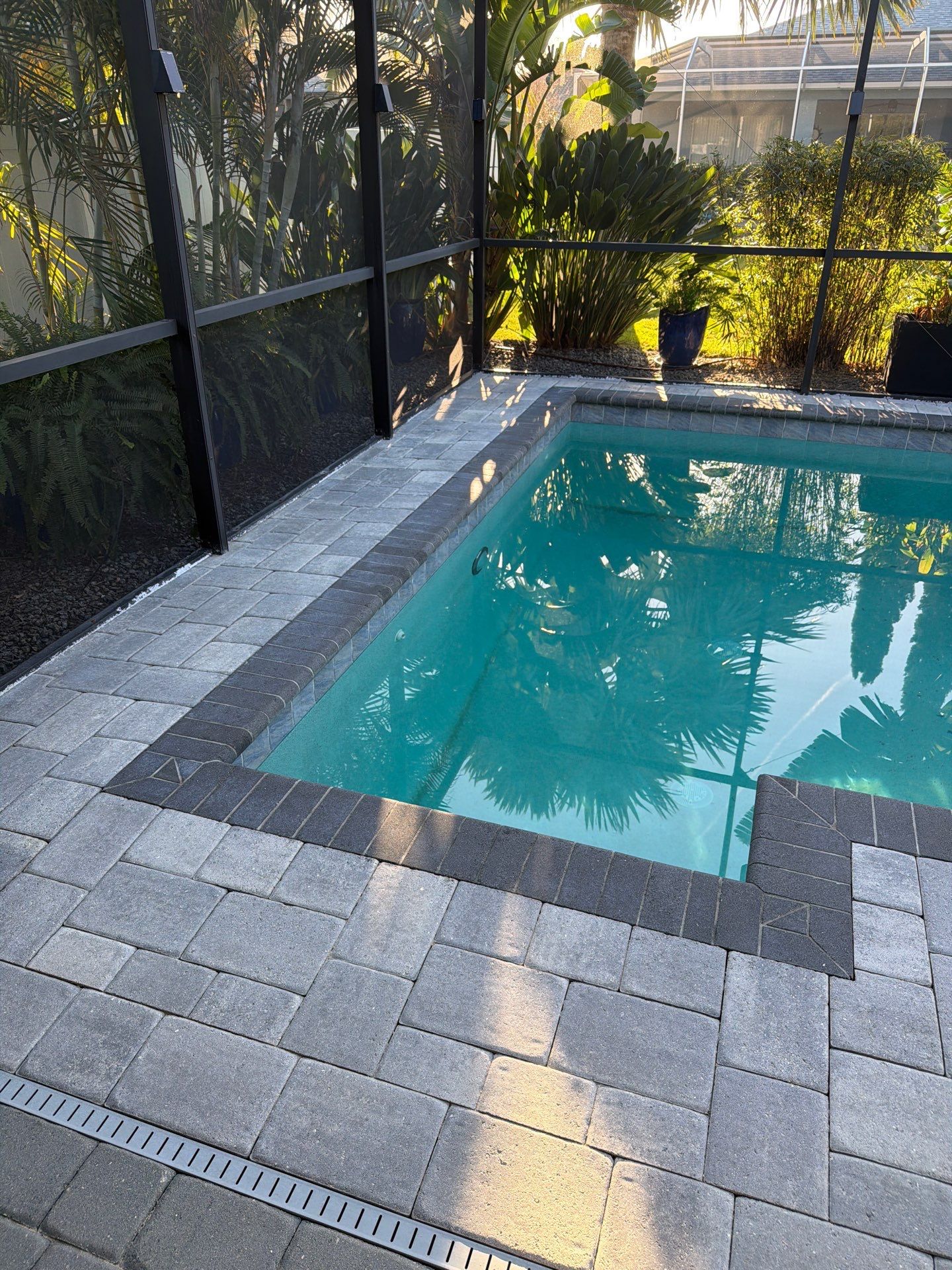 Full-Scale Paver Stripping and Sealing in La Paloma Sun City Center by Supreme Paver Experts