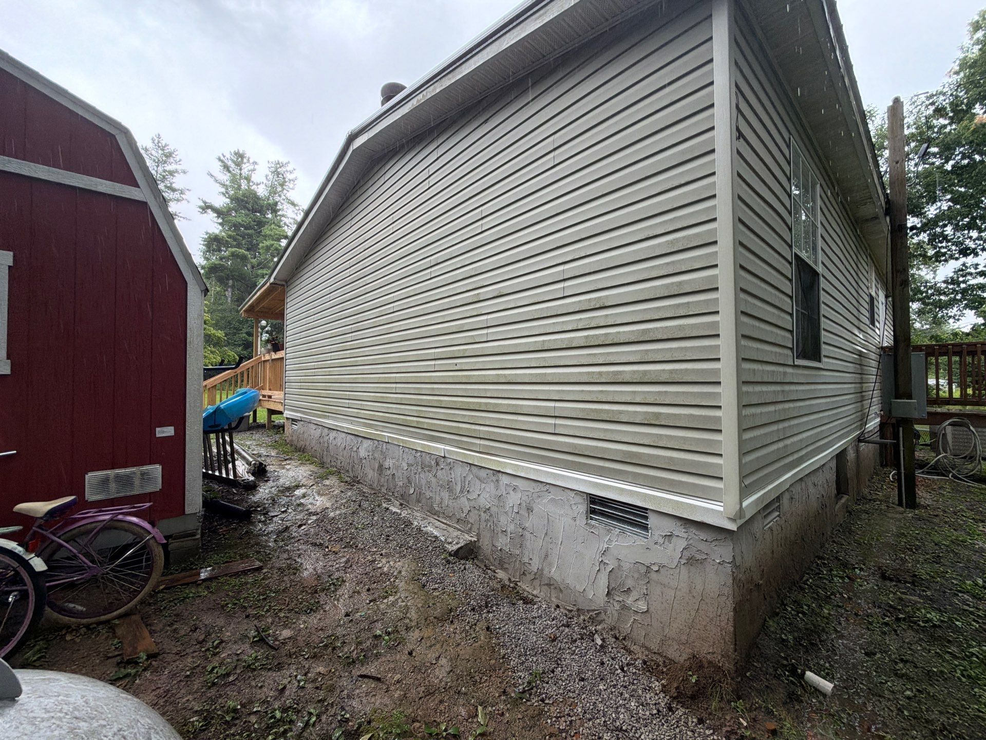 seamless gutters and gutter guards Installation in Crossville by Affordable Pros