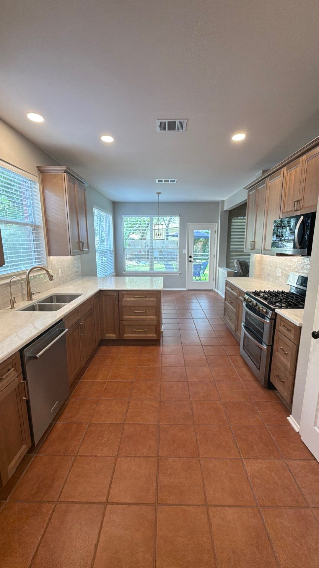 1836 Legacy Construction LLC featured photo.