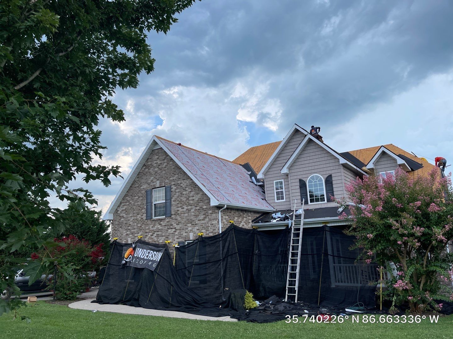 Residential Roofing Installation using Owens Corning Duration Shingles Roofing System by Undersun Roofing 