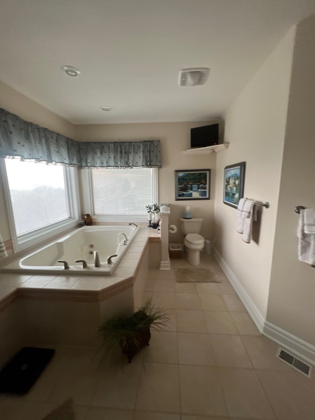 Interior painting  by Cutting edge painting 