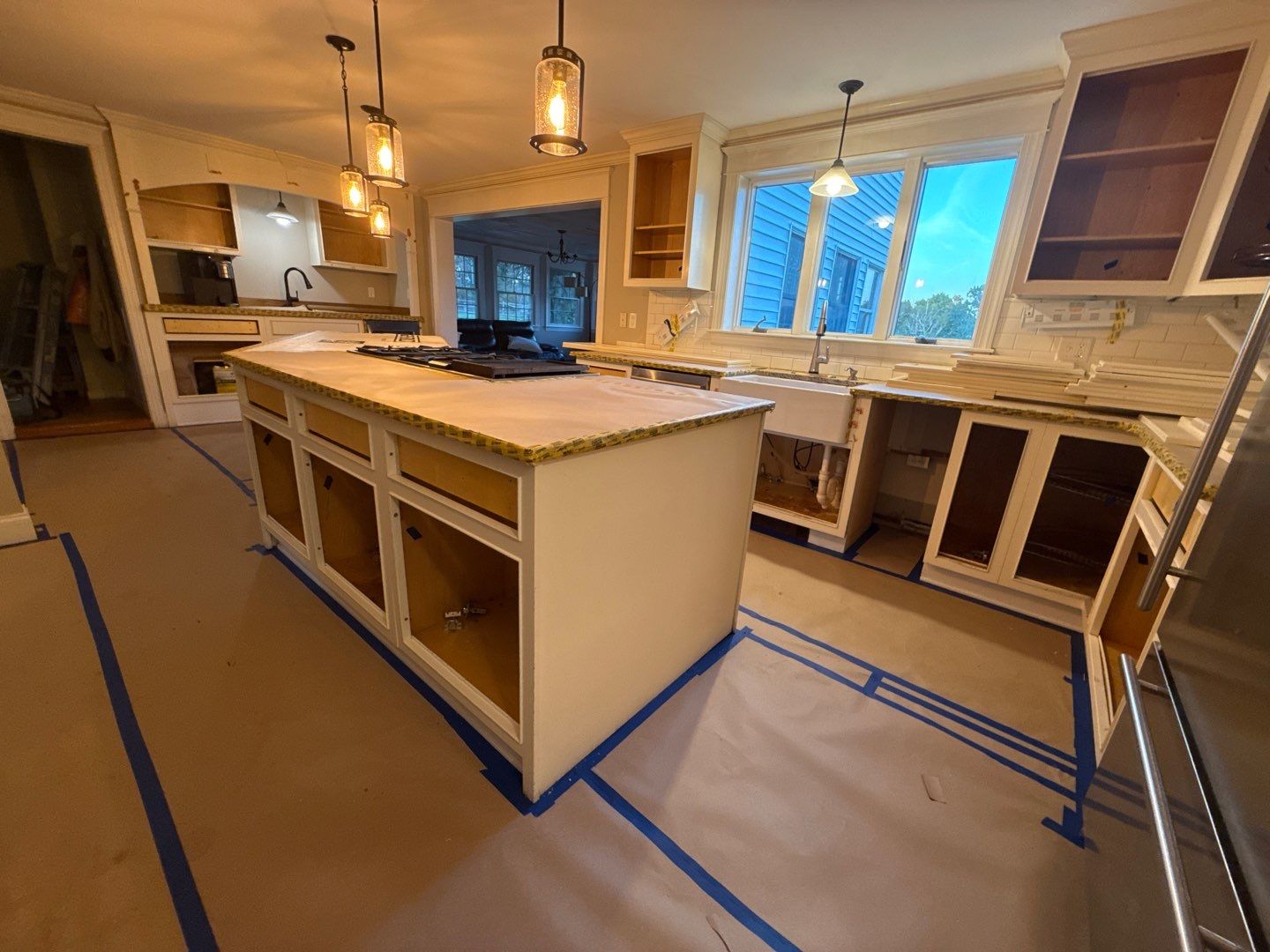 Cabinet Refinishing with Alabaster by EXCELLENCE | CARTO