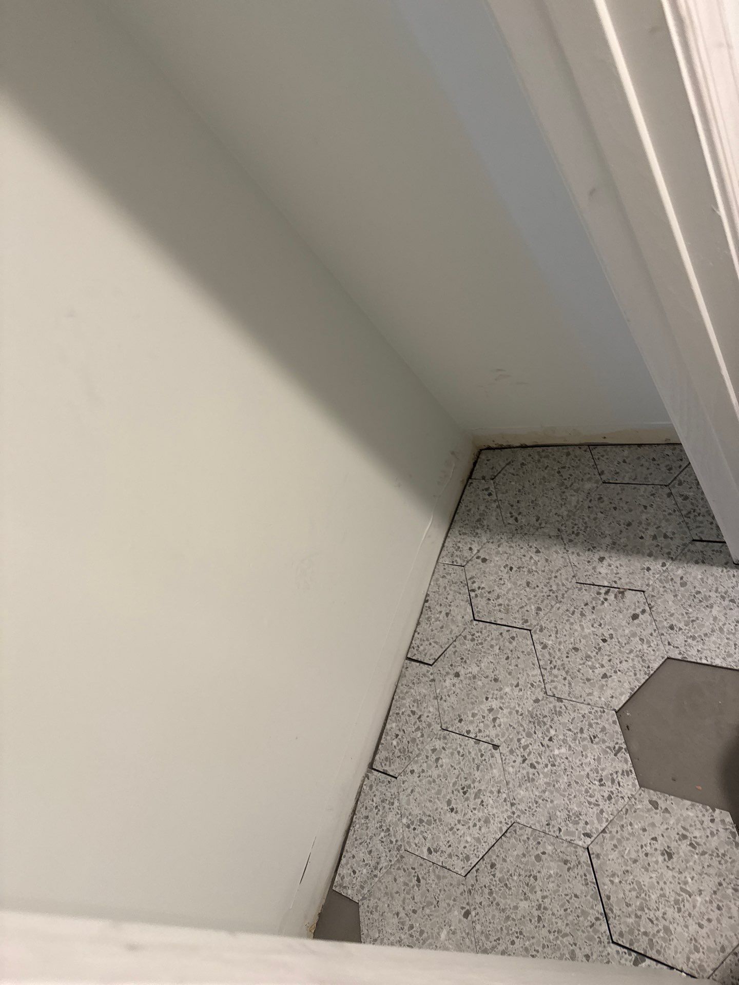 LAUNDRY AND HALLWAY REMODELING using Sherwin Williams  by La Bendicion Contruction Llc