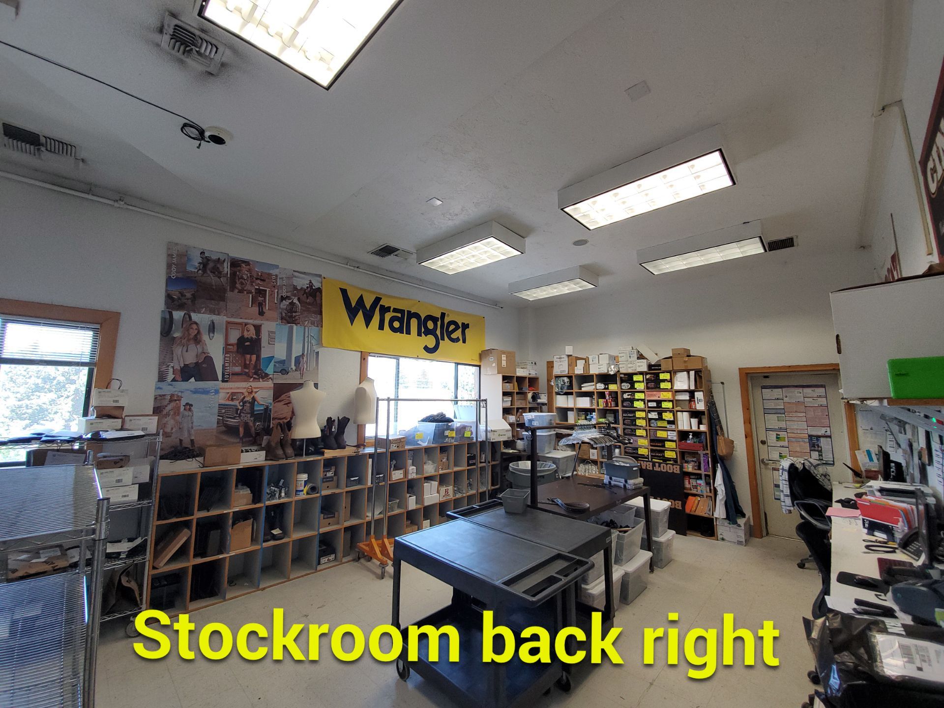 Boot Barn 0089 Bend  OR by Solis