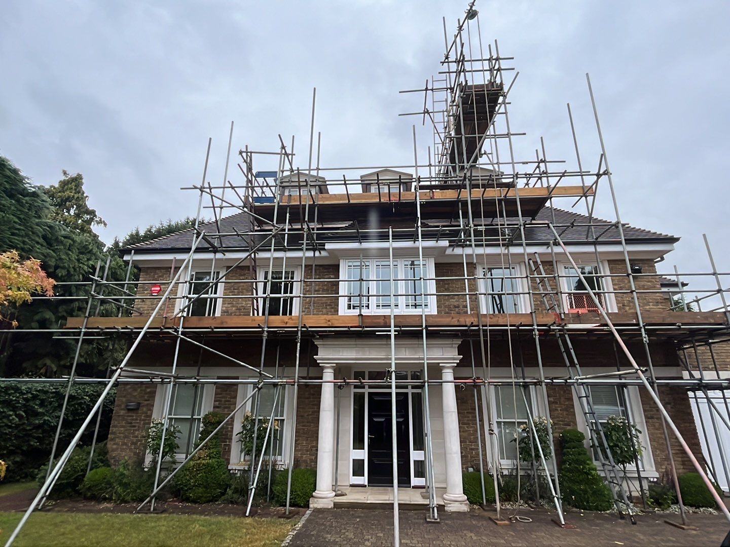 Roof Clean  - Moss Removal - Gutter Clean using Honda 15lpm Low Pressure Washing Machine by Ges Exterior Cleaning ltd