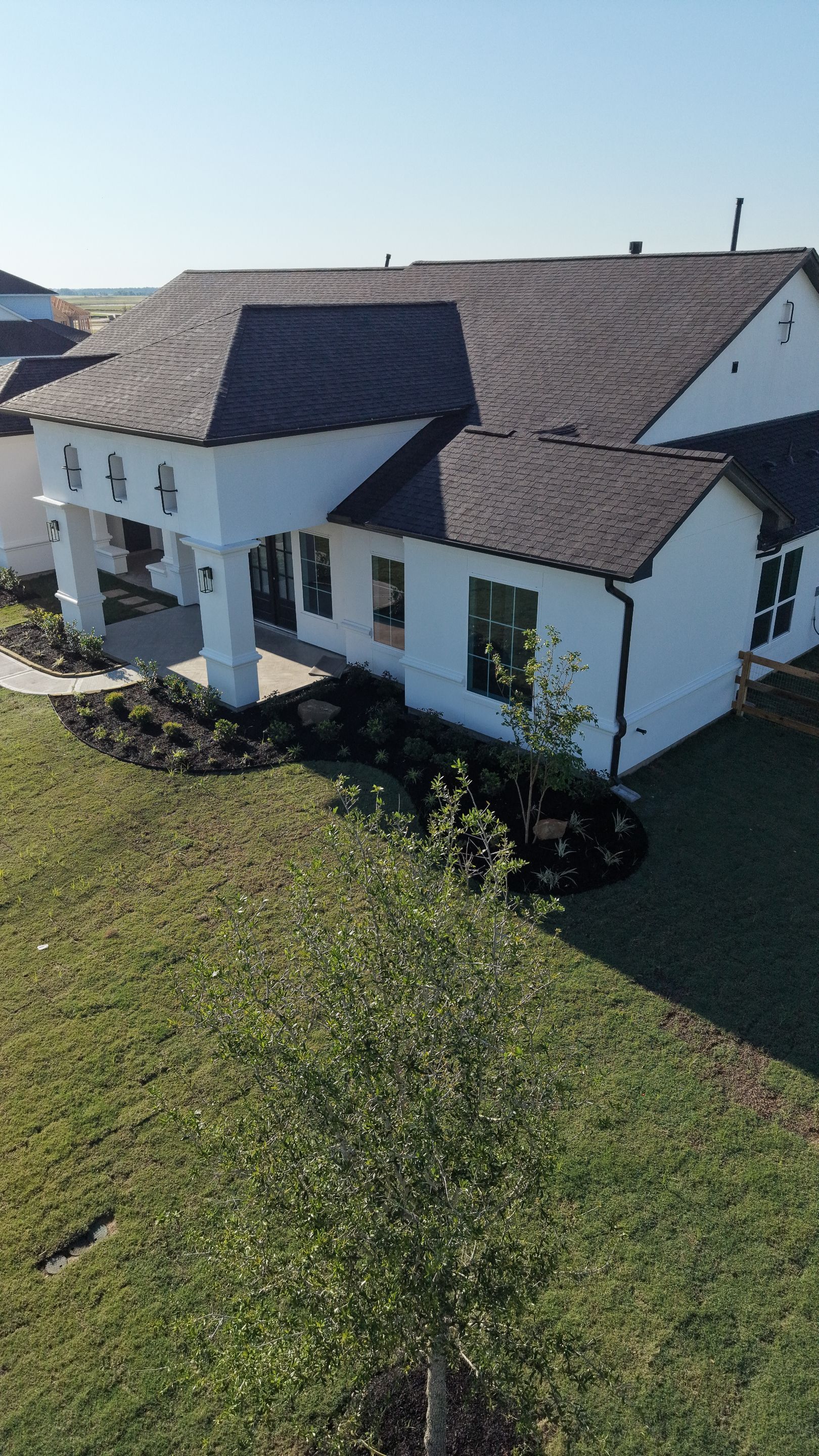 Custom Stucco Masterpiece with Precision Foam Detailing – Waller, TX by Apex Conventional Stucco Llc
