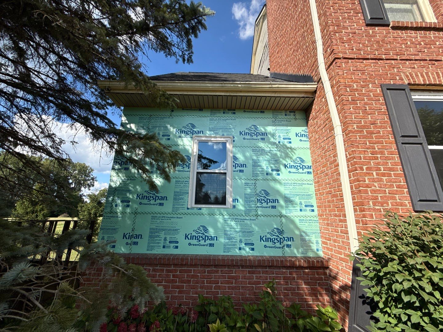Siding Replacement using Alside S7 Cedar Mill Grain Pebble by 180 Contractors