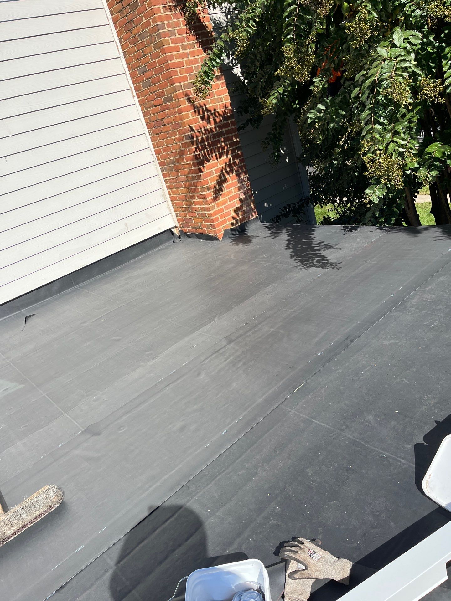 McLean - Residential Flat Roof Replacement with Carlisle Syntec EPDM by RM Banning, Inc.