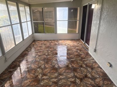 Condo Lanai Soft Washing – West Shore Village, St. Petersburg, FL