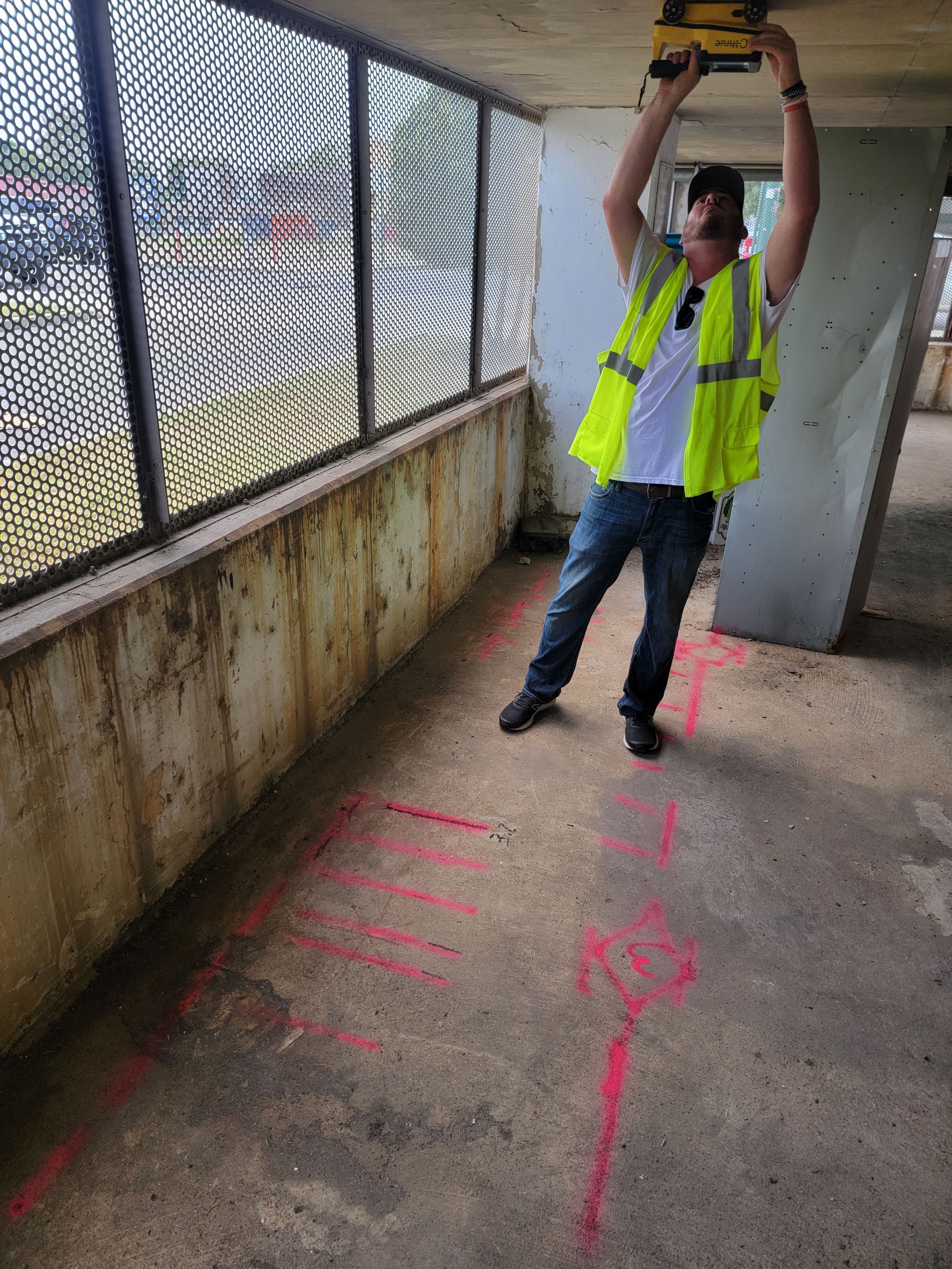 Elevated Parking Garage Scan by Alsip Locating Service, LLC