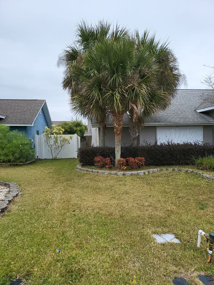 Nice clean look by Hip Square Fence Inc.