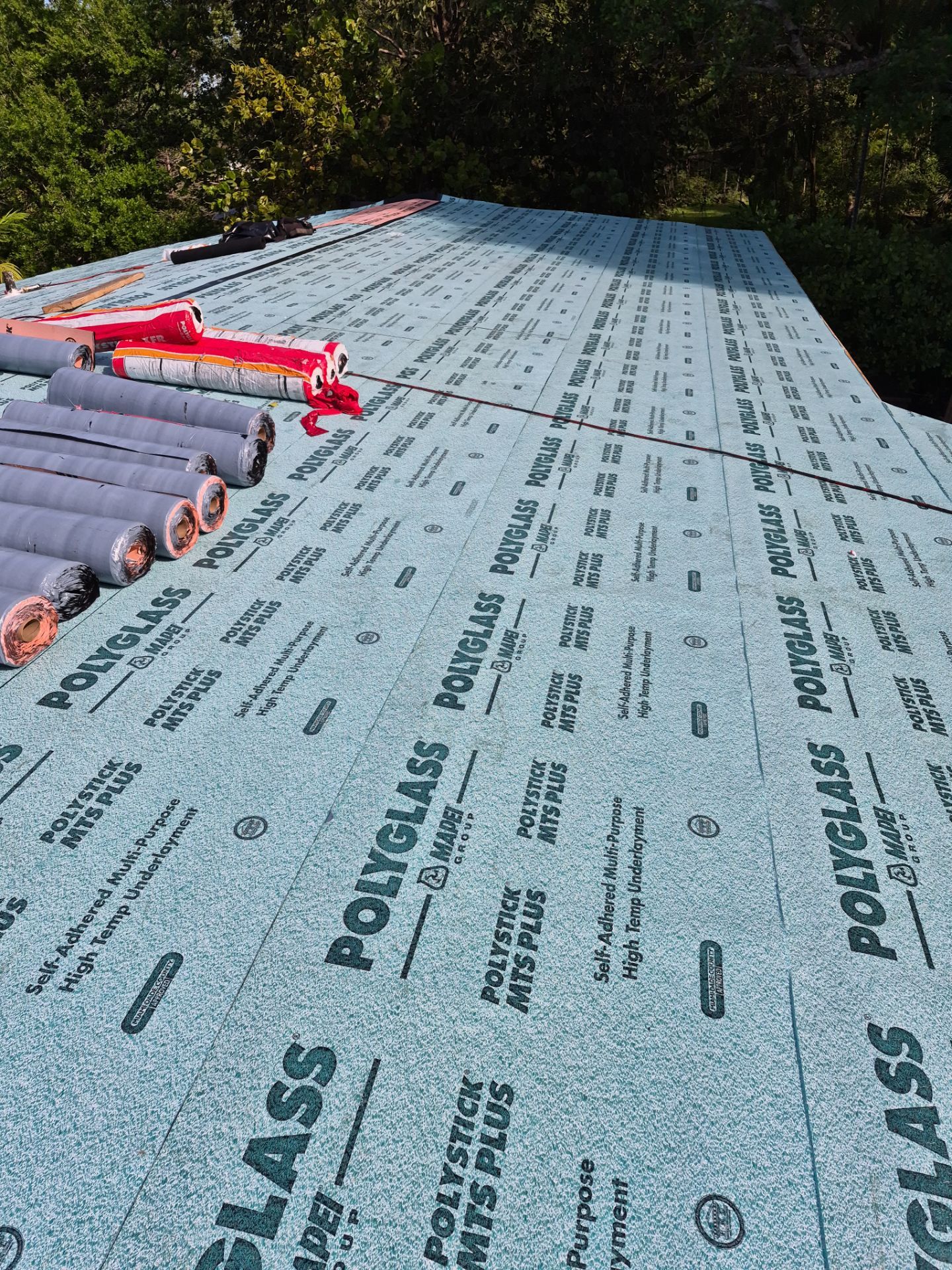 Metal Roof Replacement by Art's Roofing & Construction