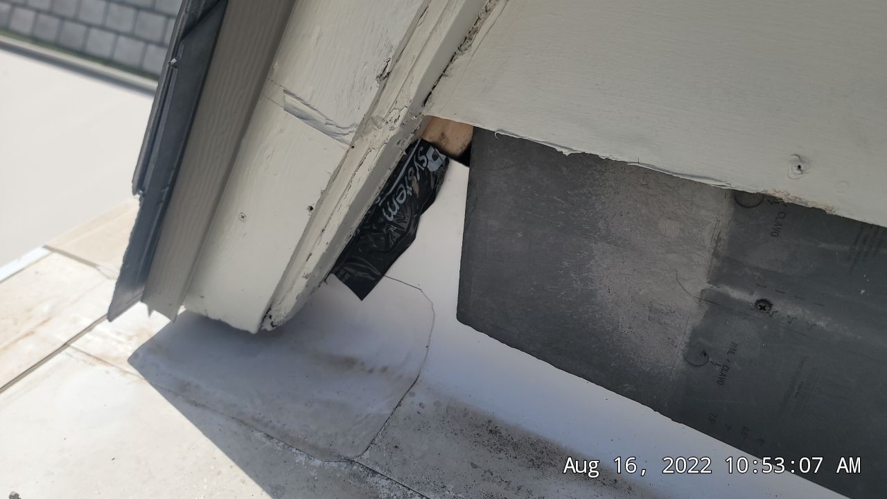 Siding Repair  by Tex-Line Roofing